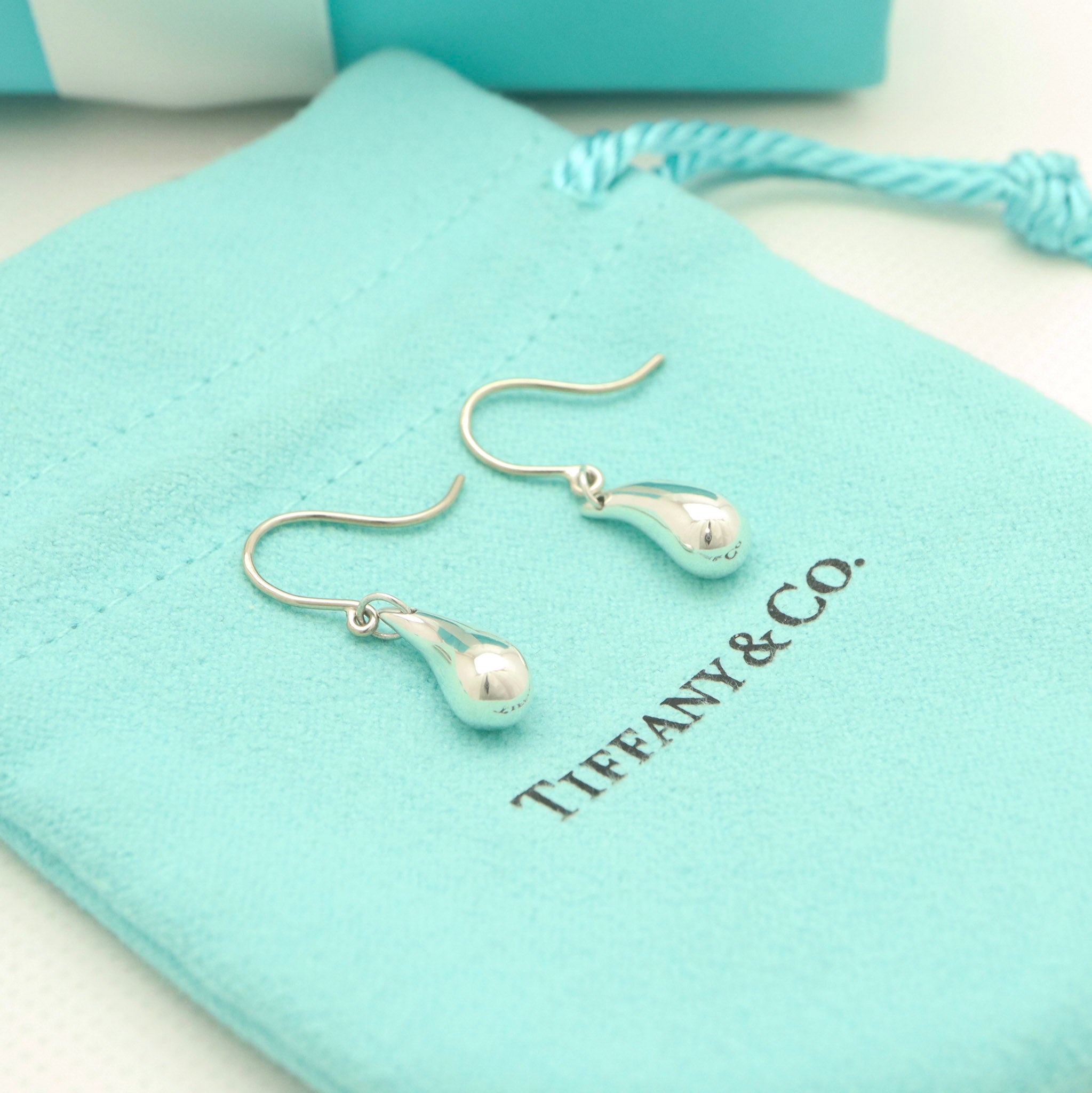 Tiffany & Co. Peretti Teardrop Dangle Earrings Sterling Silver 925