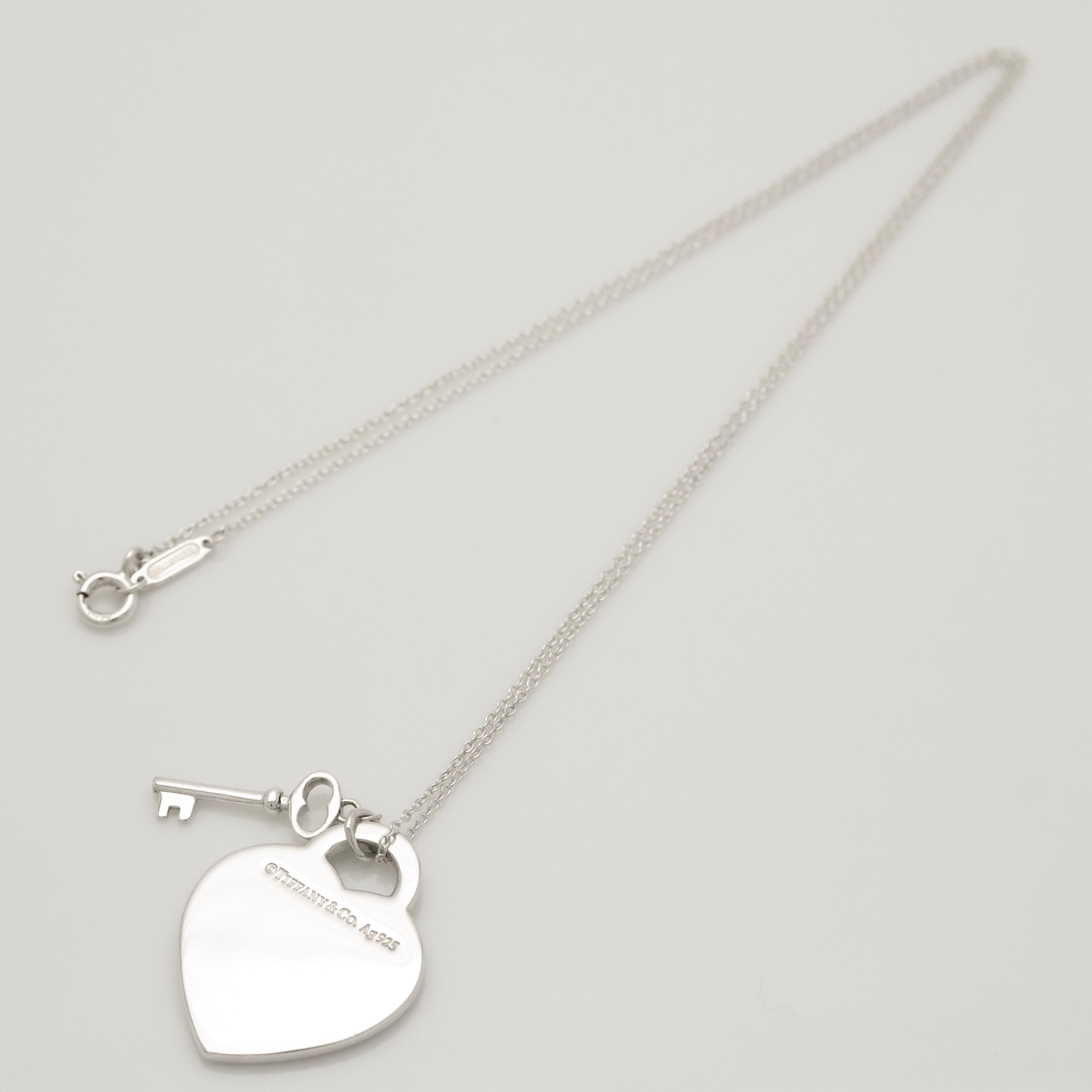 Tiffany & Co. Return to Heart tag and Key Necklace Sterling Silver 925