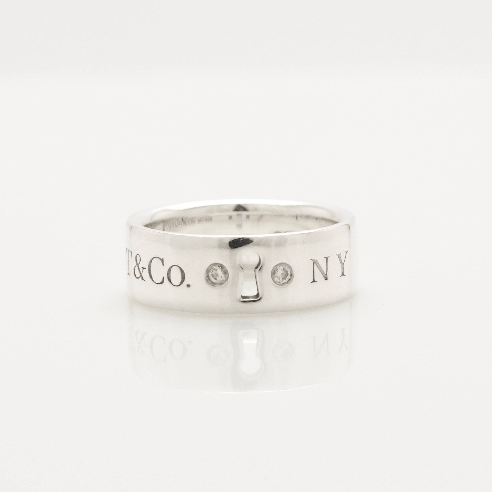 TIFFANY＆Co. ロック キー ホール ナロー 2P ダイヤモンド リング 7 号 AG925