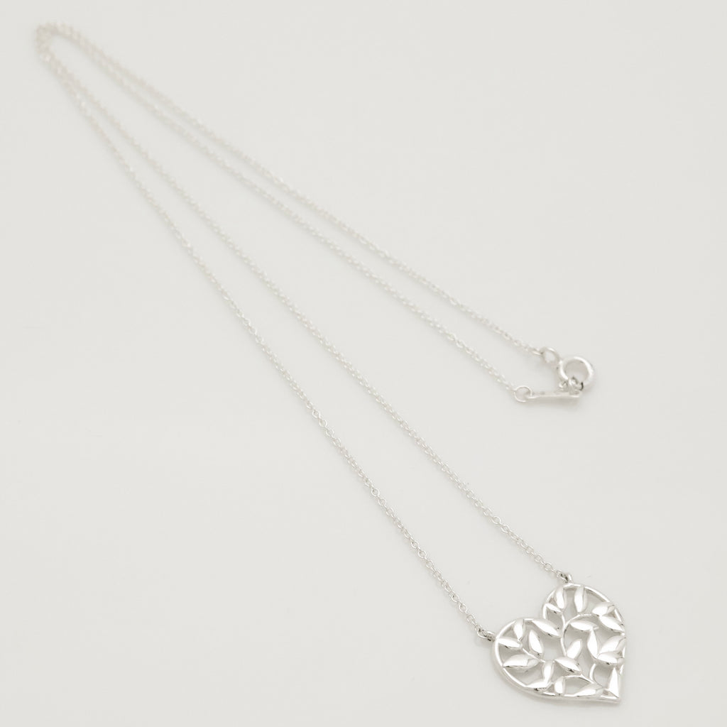 Tiffany & Co. Olive Leaf Heart Necklace Pendant Sterling Silver 925