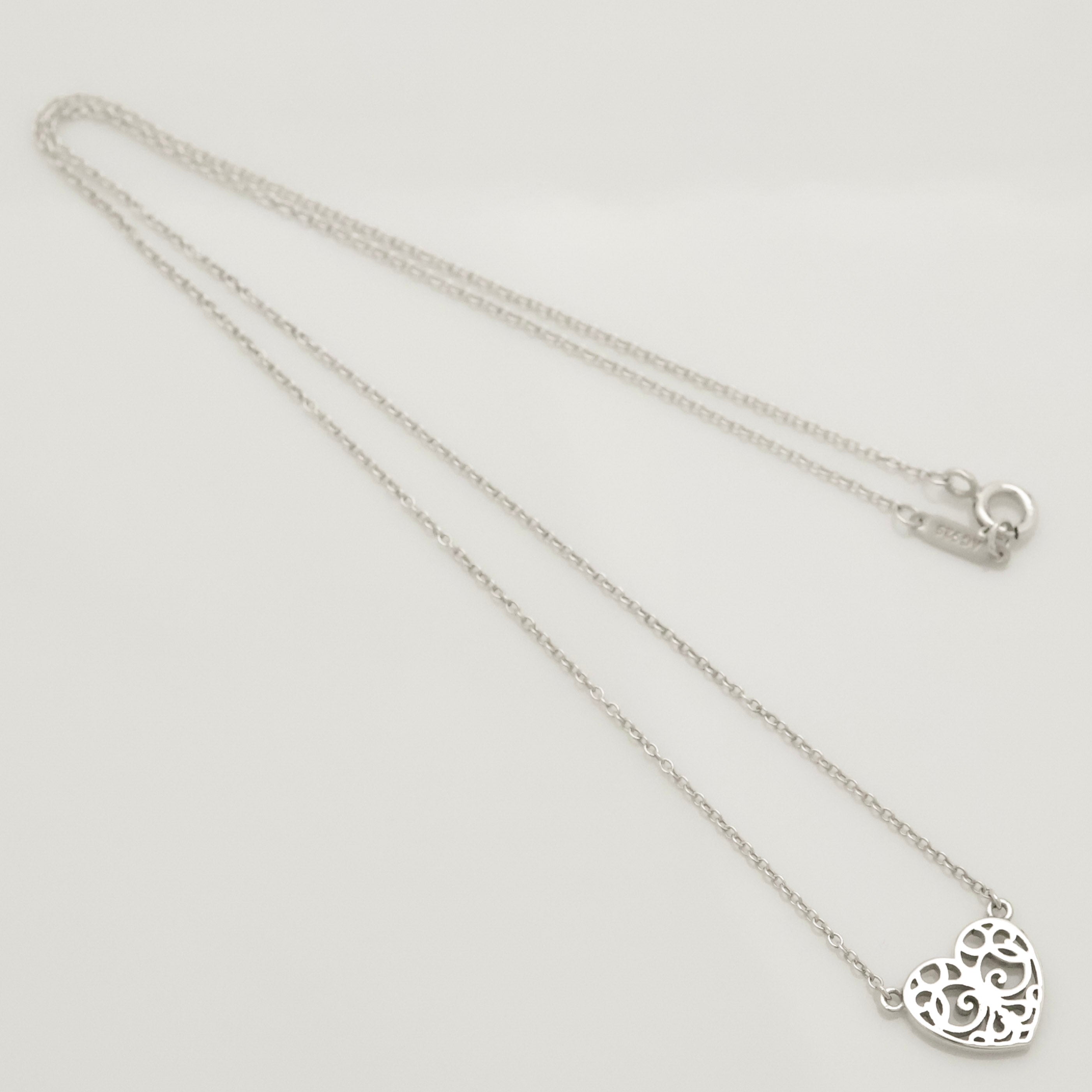 TIFFANY&Co. エンチャント ハート ネックレス AG925