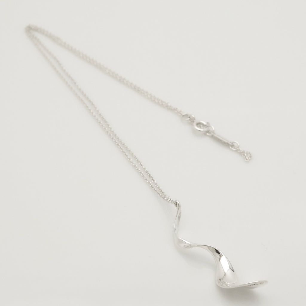 TIFFANY&Co. フランク ゲーリー オーキッド ネックレス AG925