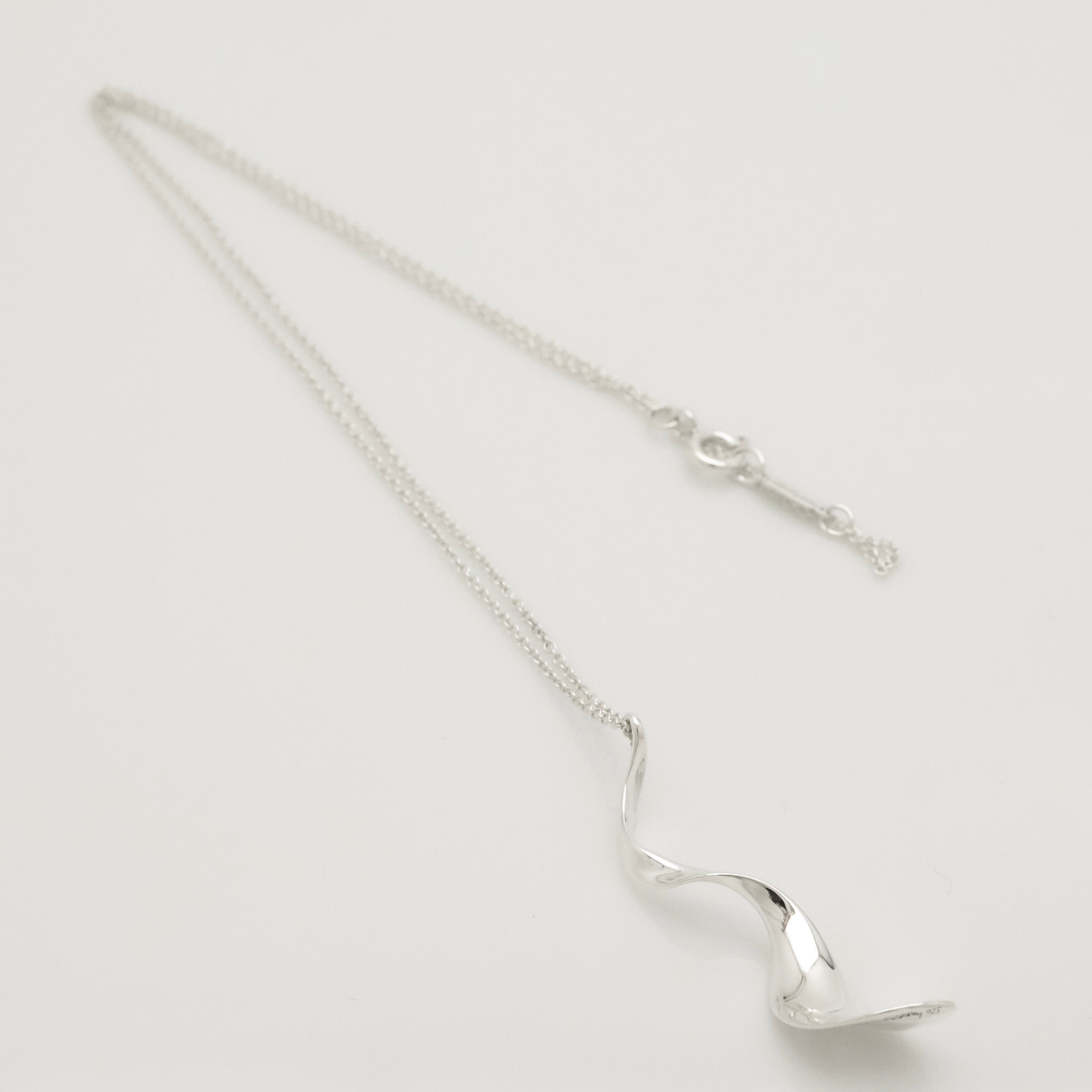 TIFFANY&Co. フランク ゲーリー オーキッド ネックレス AG925