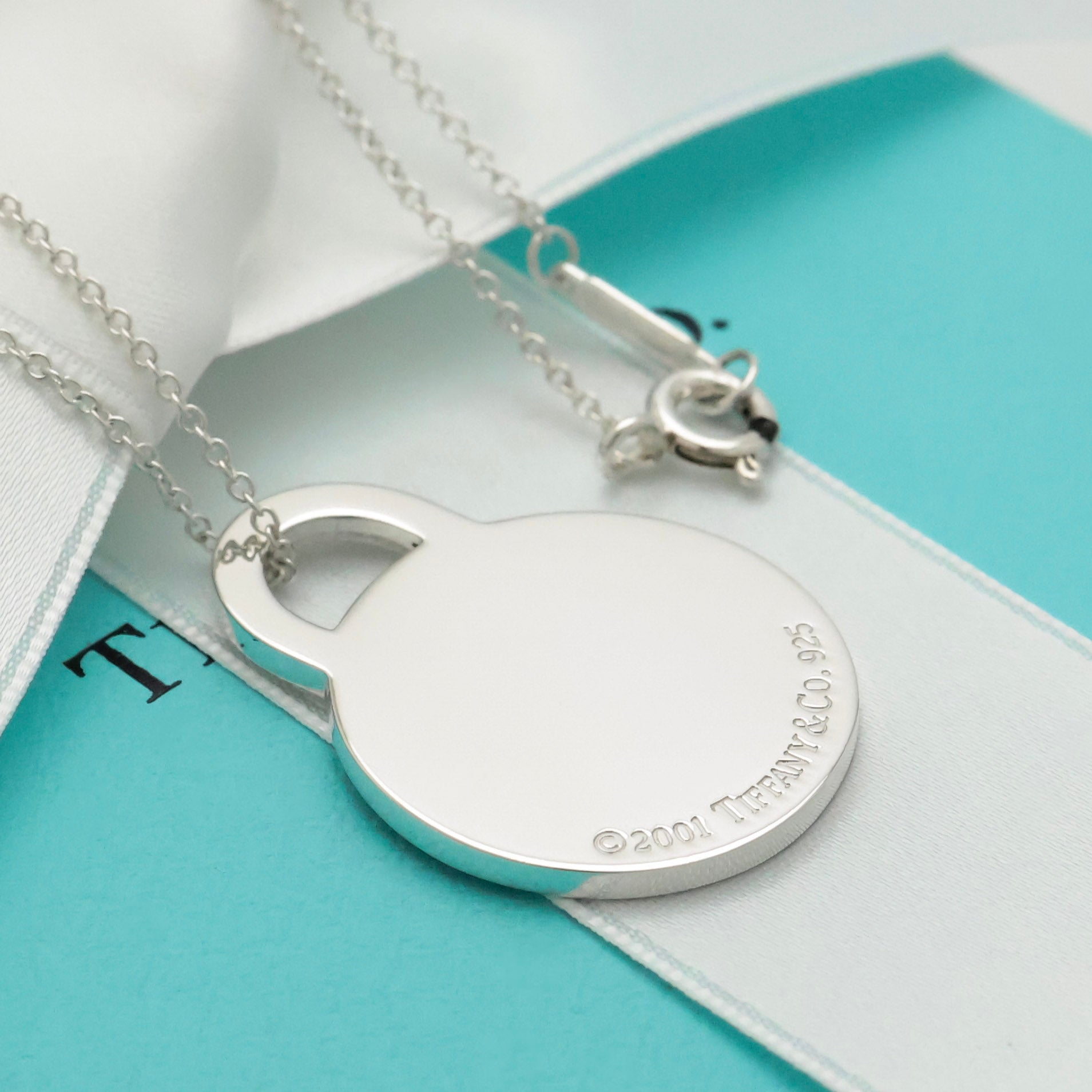 TIFFANY&Co. ラウンド タグ ネックレス AG925