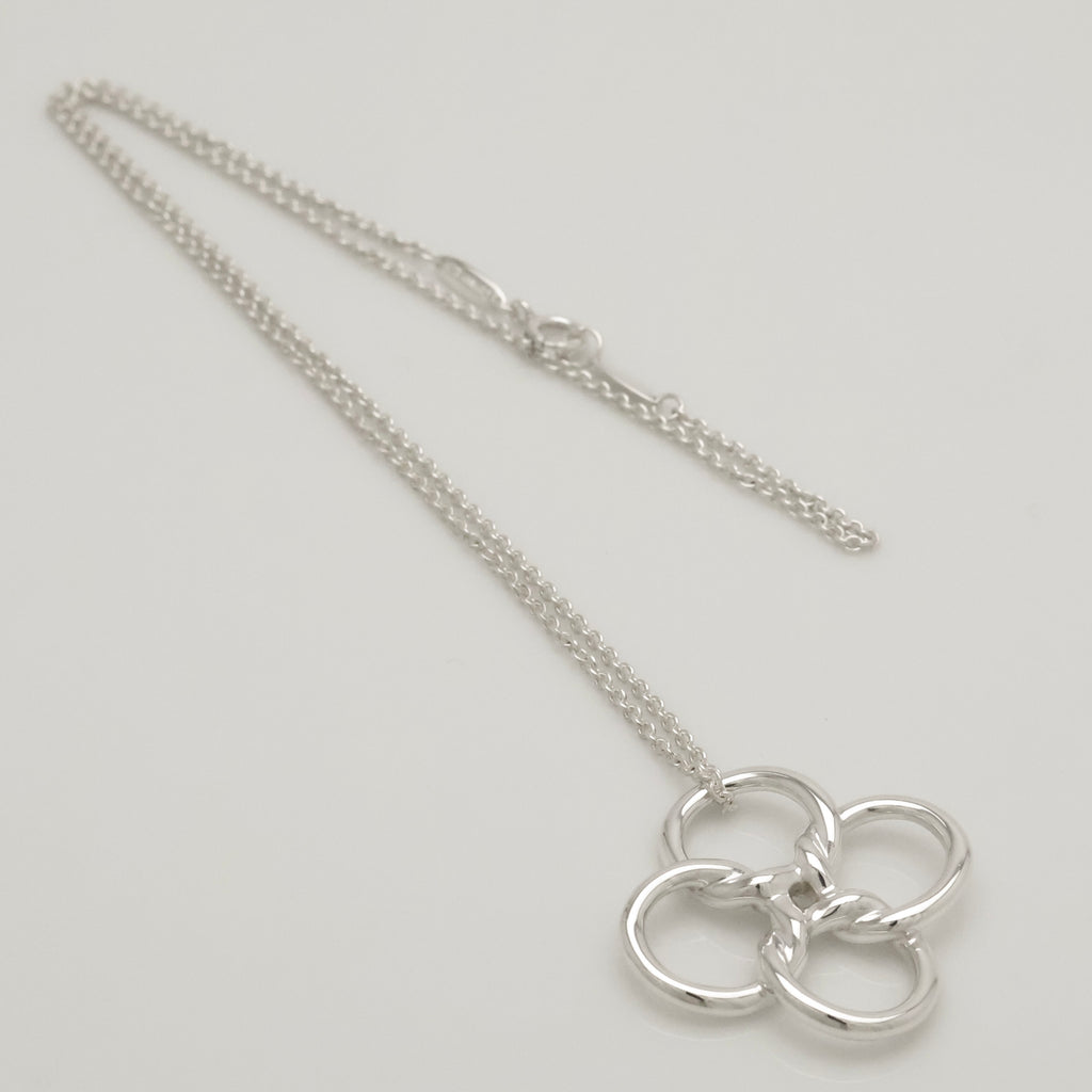 Tiffany & Co. Quadrifoglio Four Leaf Clover Necklace Sterling Silver 925