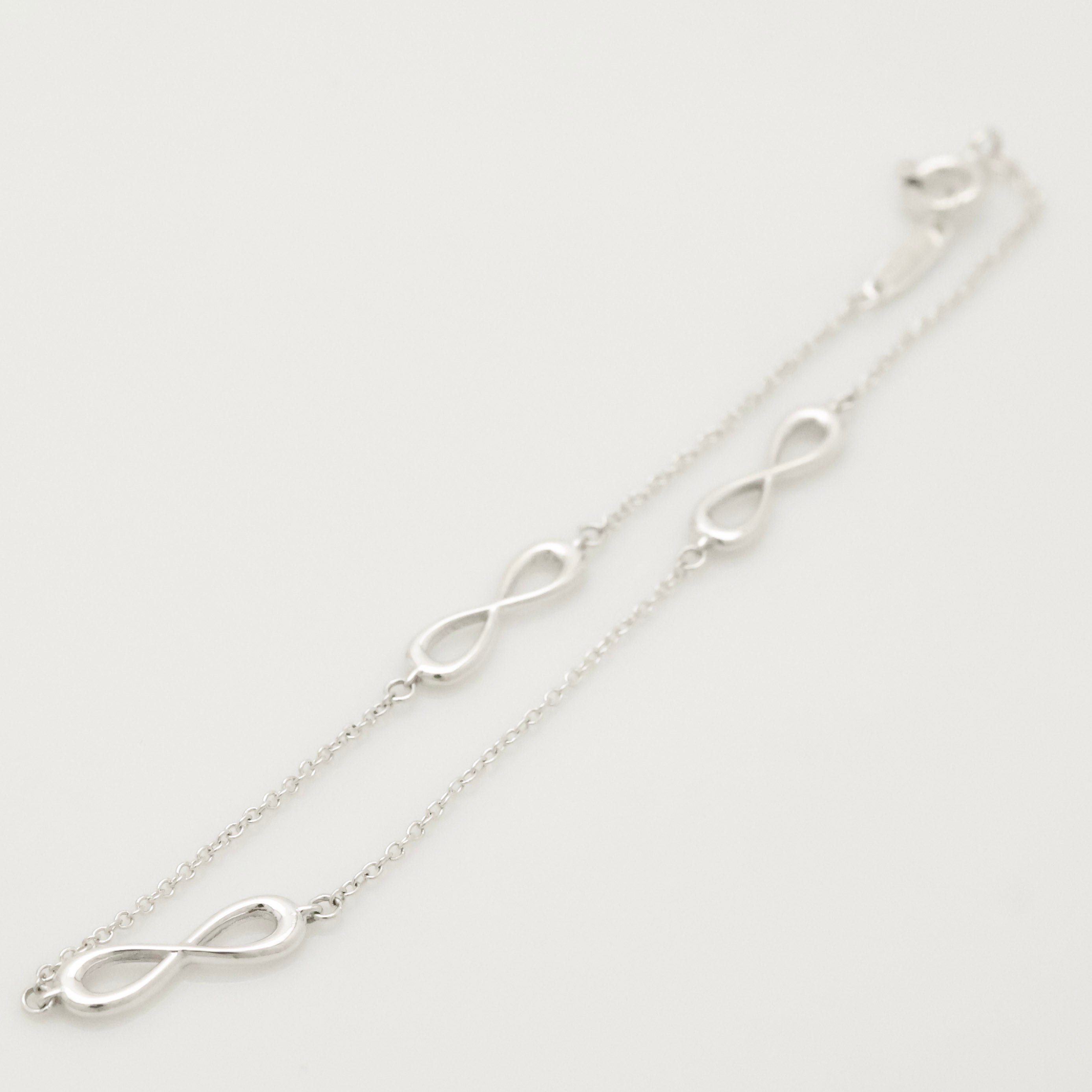 TIFFANY&Co. 3連 トリプル インフィニティ エンドレス ブレスレット AG925