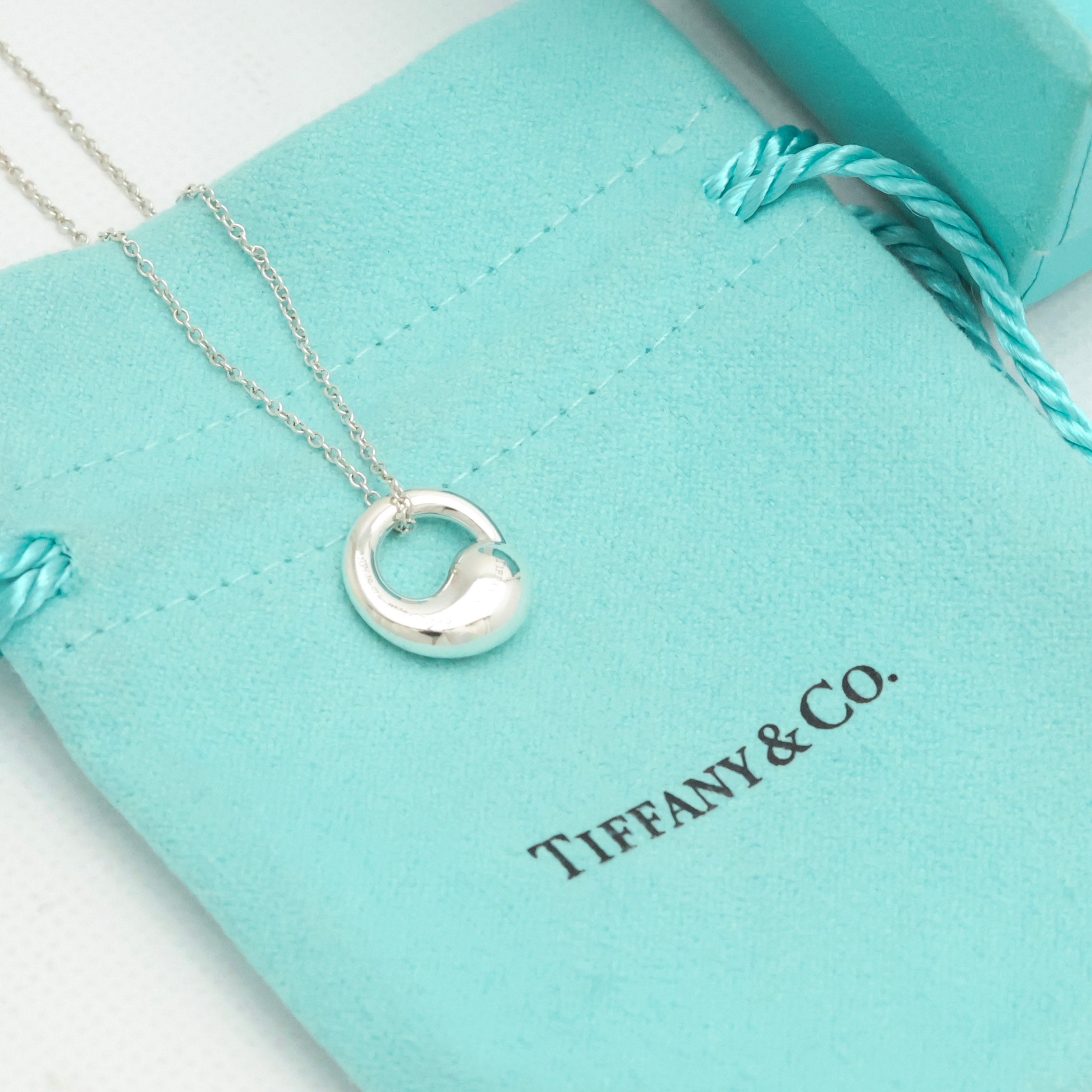 Tiffany & Co. MEDIUM Eternal Circle Necklace Sterling Silver 925 