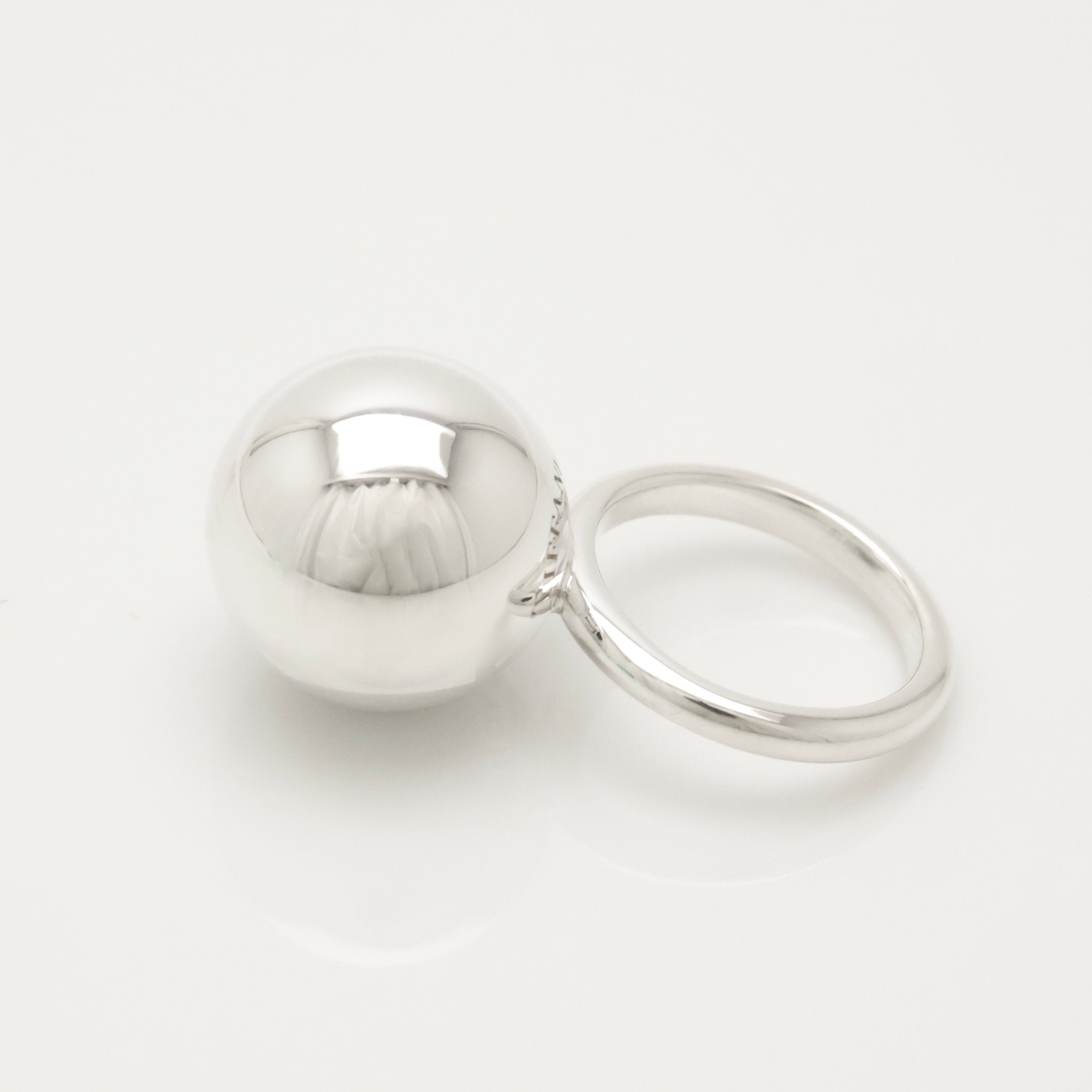 TIFFANY&Co. ハードウェア 15.5mm ボール リング 6 号 AG925