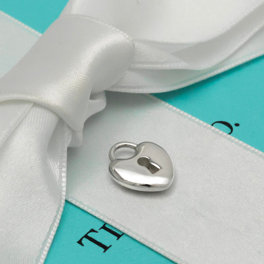 TIFFANY&Co. ハート ロック キーホール チャーム AG925