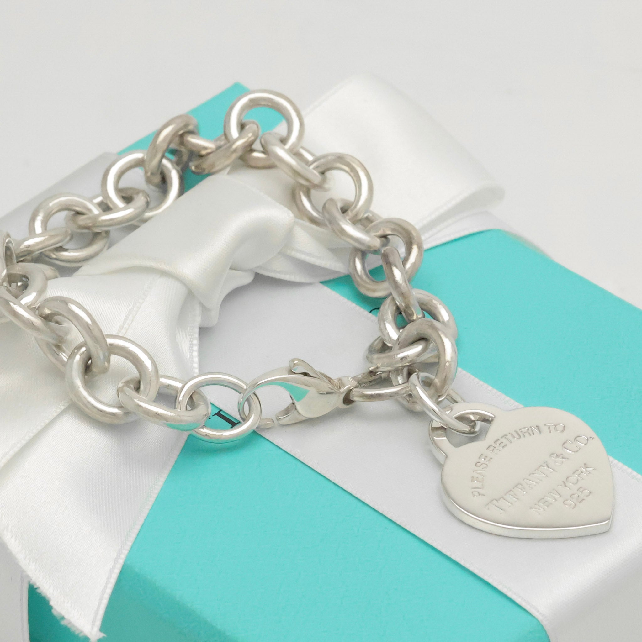 TIFFANY&Co. リターントゥ ティファニー ハート タグ チェーン ブレスレット AG925
