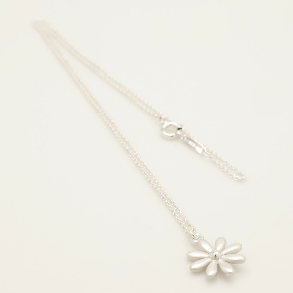  Tiffany & Co. Daisy Flower Necklace Pendant  Sterling Silver 925