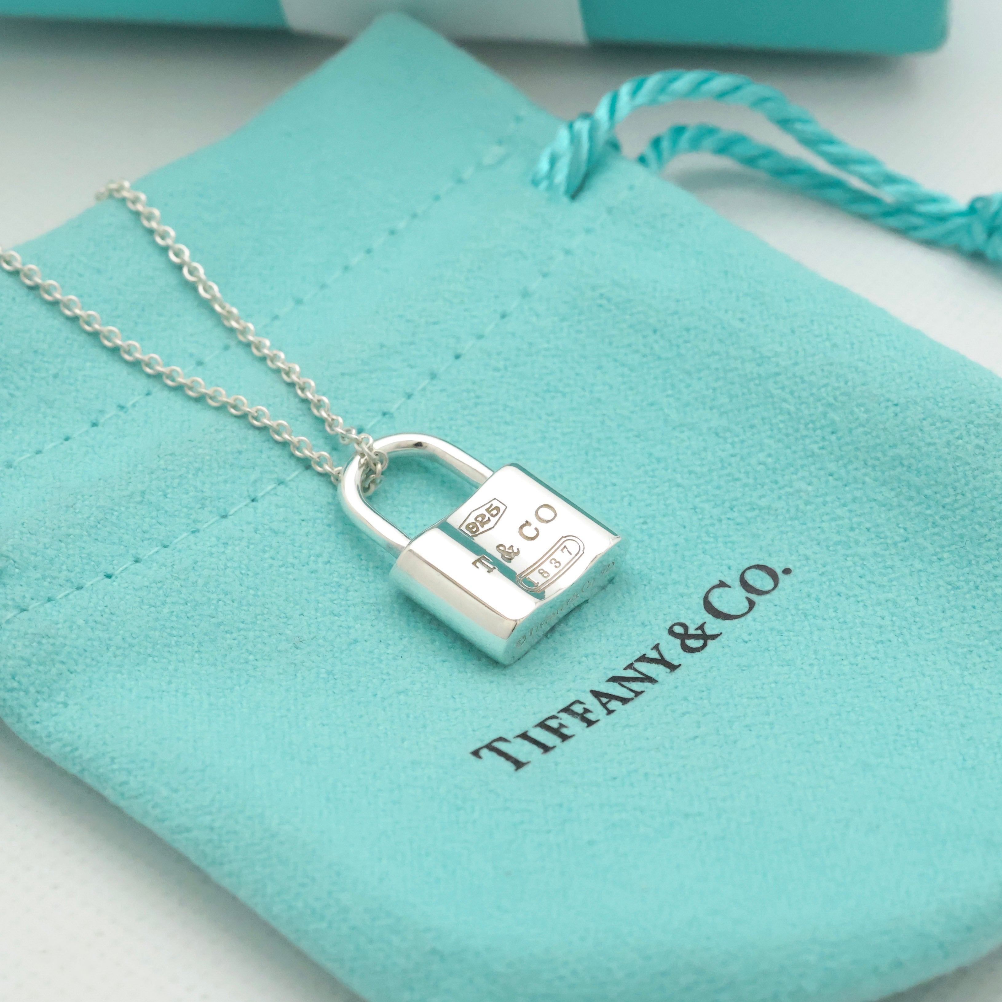 TIFFANY&Co. 1837 カデナ ロック チャーム ネックレス AG925