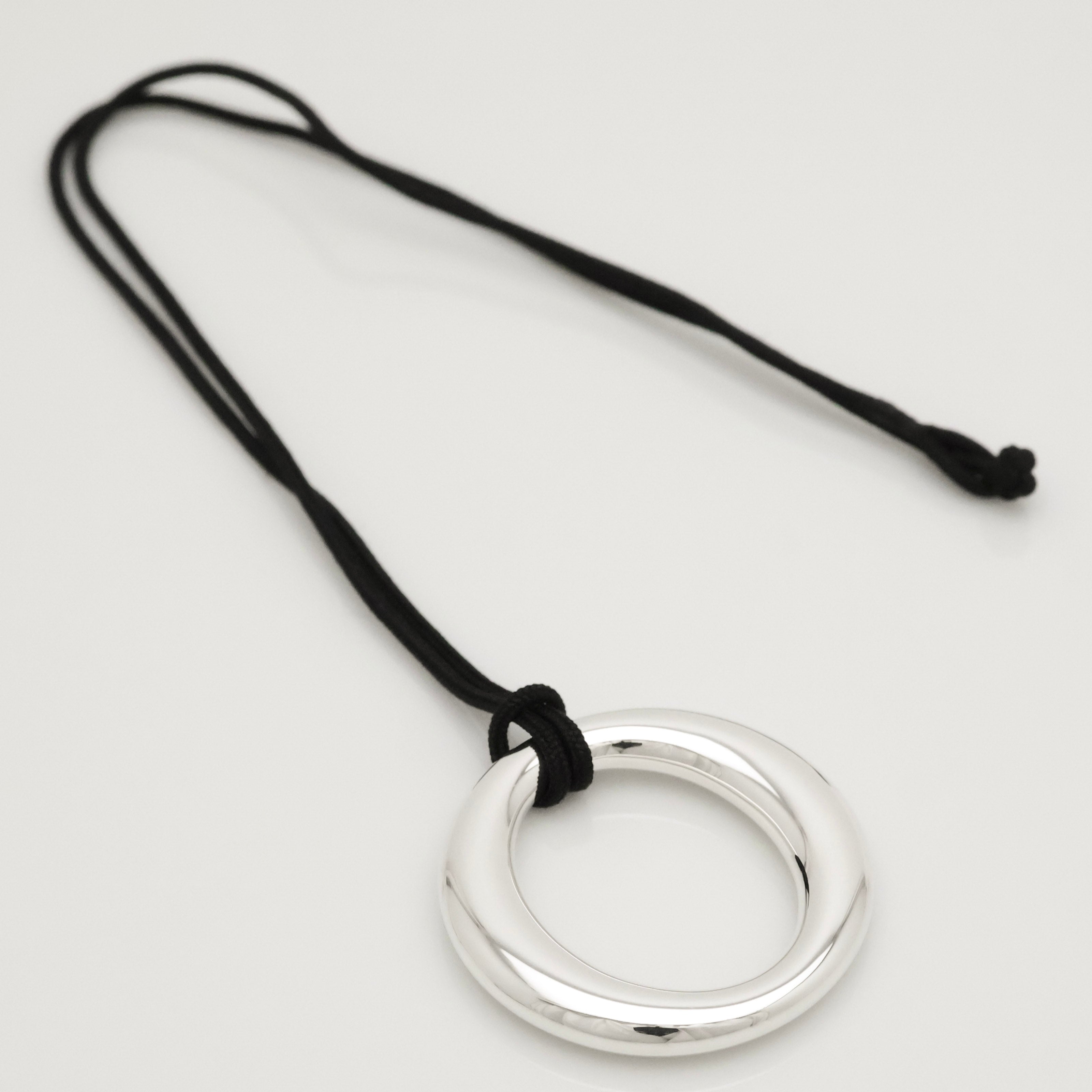 TIFFANY&Co. セビアナ シルク コード エルサペレッティ ネックレス