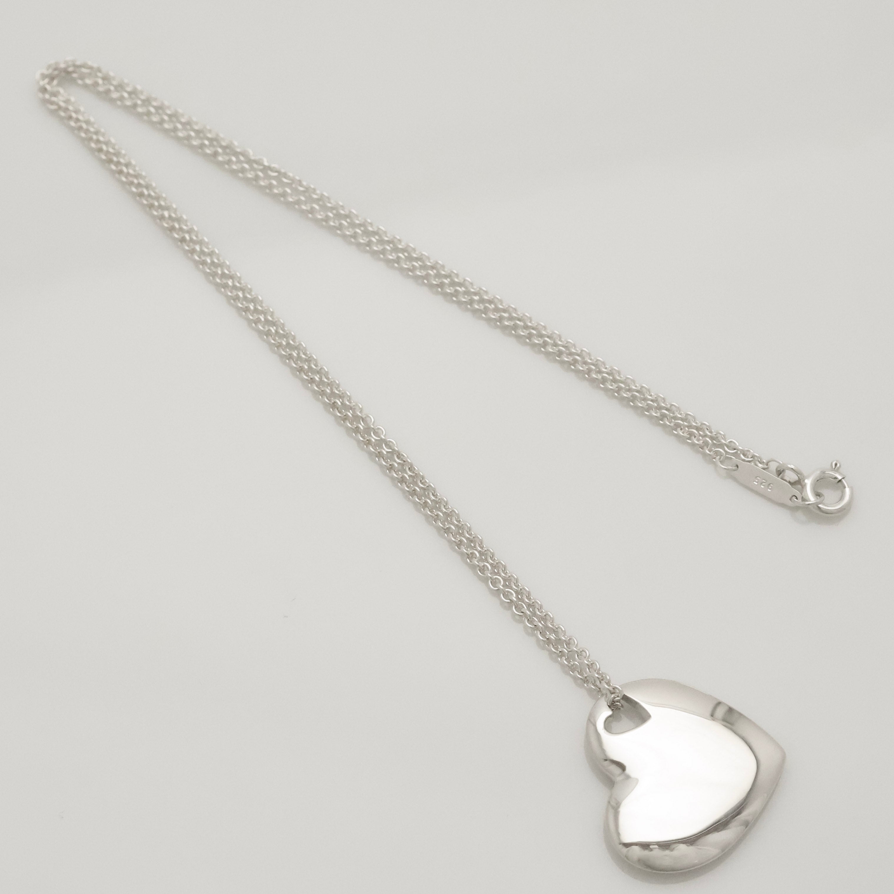 TIFFANY&Co. 2 ハート ステンシル カットアウト ネックレス AG925