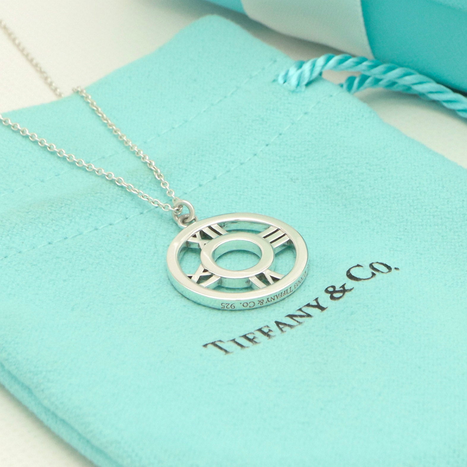 TIFFANY&Co. オープン アトラス サークル ネックレス AG925