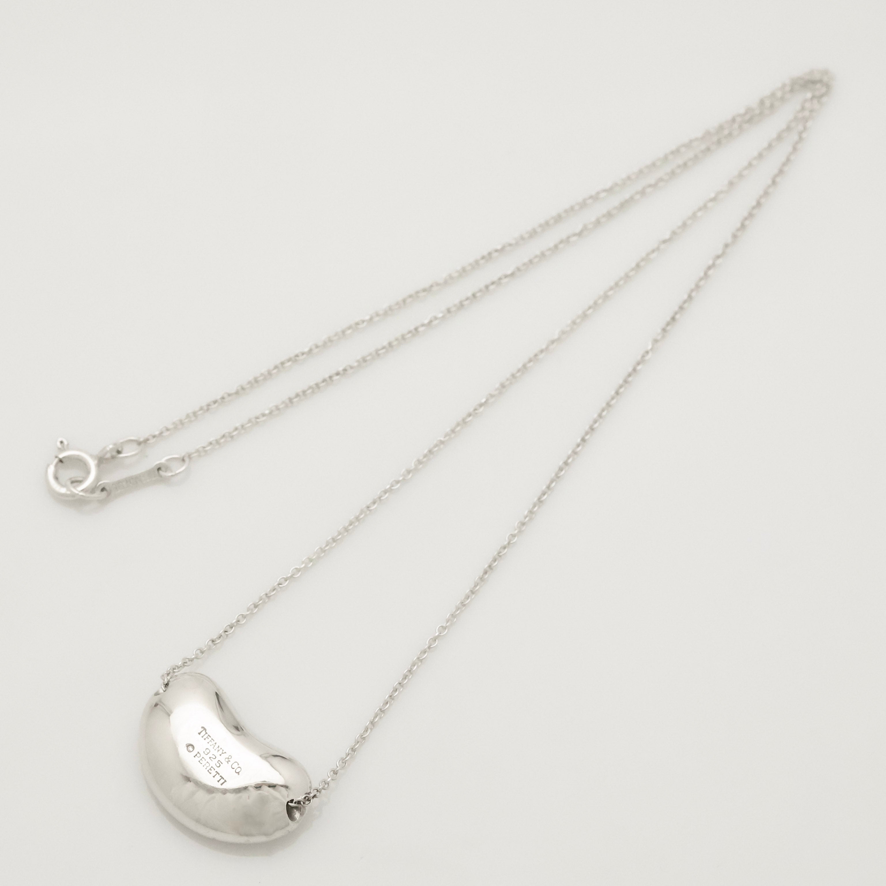  Tiffany & Co. Peretti Large  Bean Necklace  Sterling Silver 925 