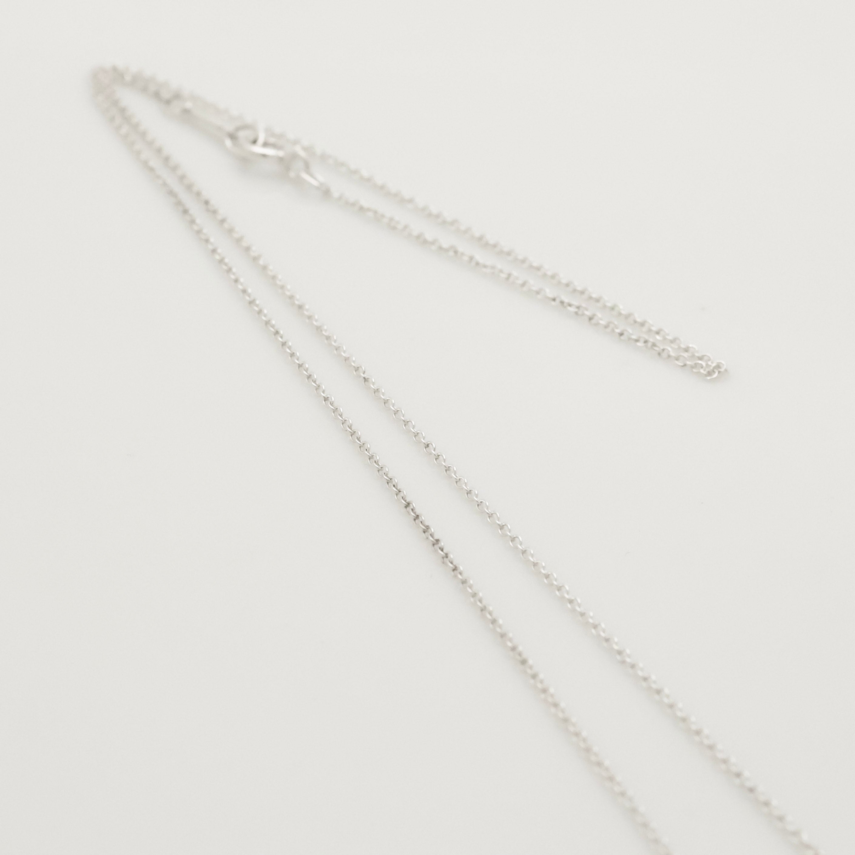  Tiffany & Co. Peretti Mini  Bean Necklace  Sterling Silver 925 