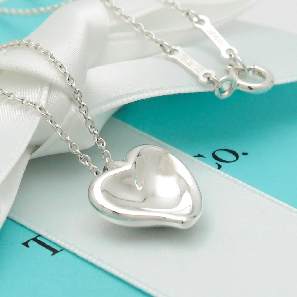 TIFFANY&Co. カーブド ハート エルサペレッティ ネックレス AG925