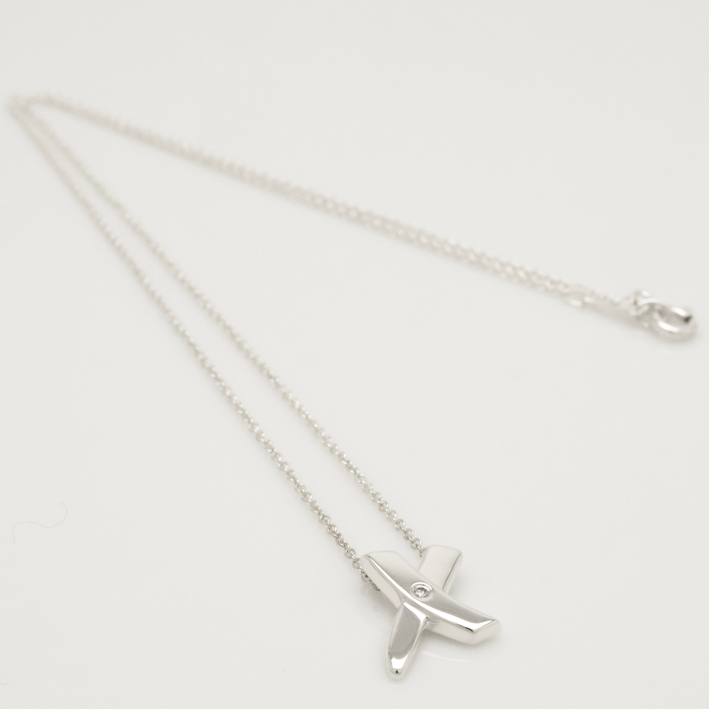 TIFFANY&Co.キス クロス 1P ダイヤモンド ネックレス AG925