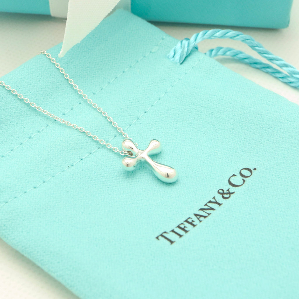  Tiffany & Co. Small Cross Pendant Necklace  Sterling Silver 925 