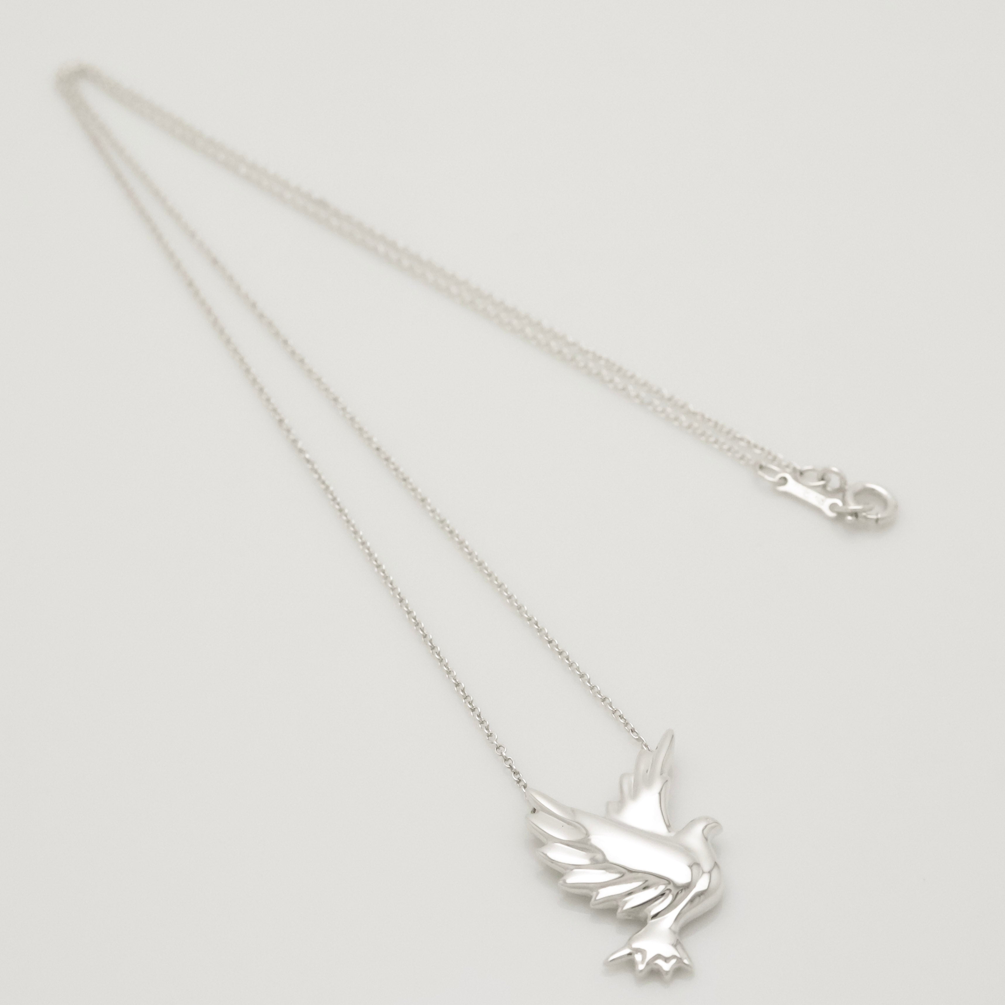 Tiffany & Co. Picasso Dove Bird Pendant Necklace Sterling Silver 925