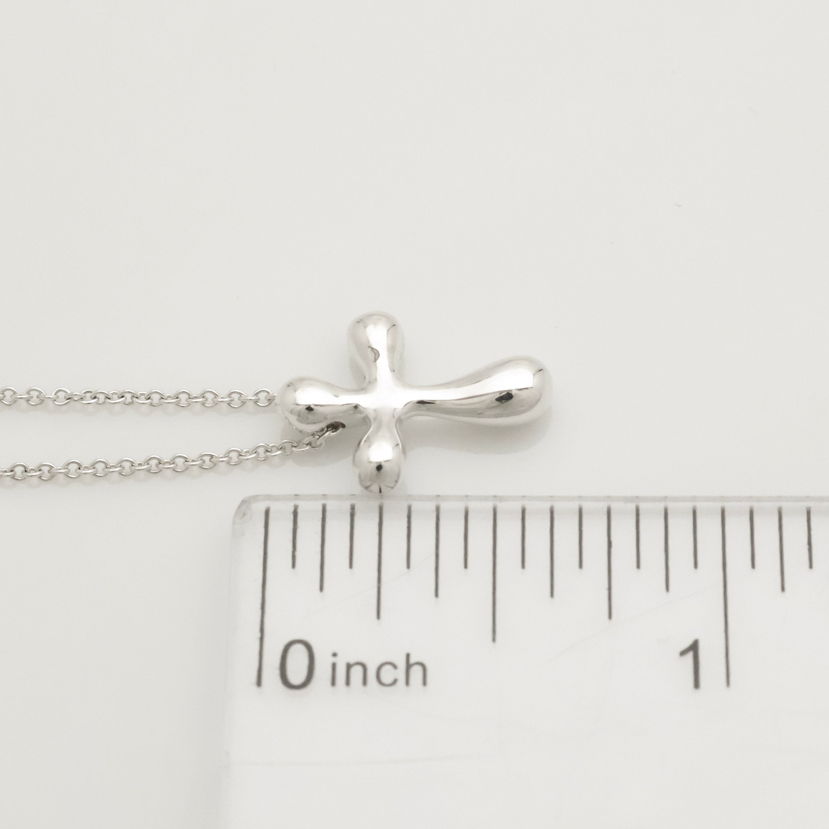  Tiffany & Co. Small Cross Pendant Necklace  Sterling Silver 925 