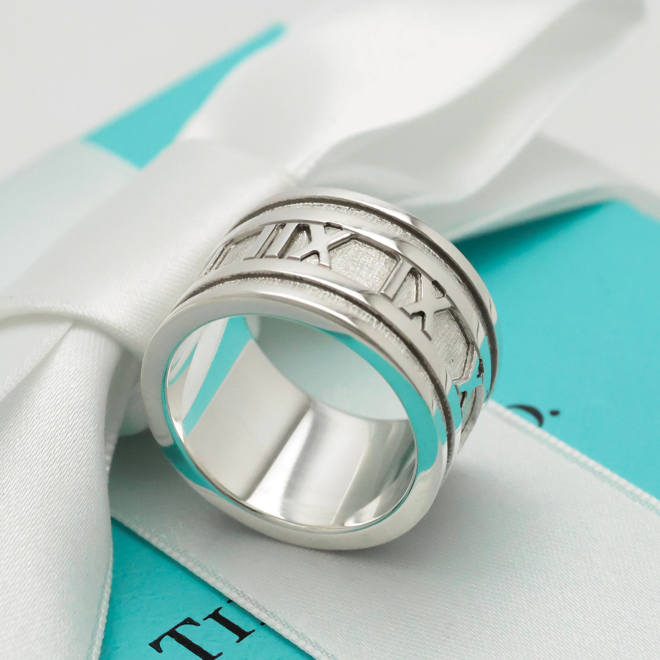 TIFFANY＆Co. アトラス ワイド リング 10 号 AG925