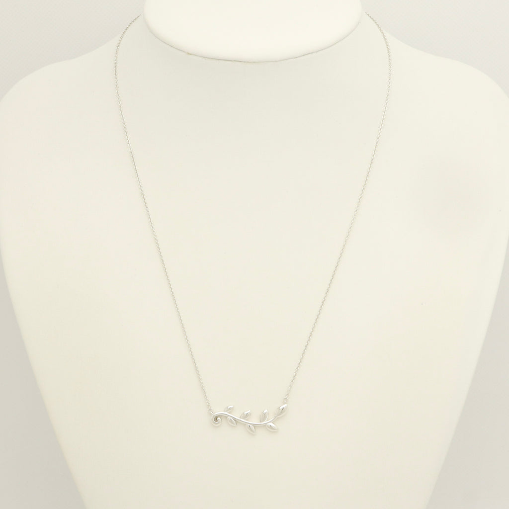 GIFT*Tiffany & Co. Picasso Olive Leaf Vine Necklace Pendant Sterling Silver 925 
