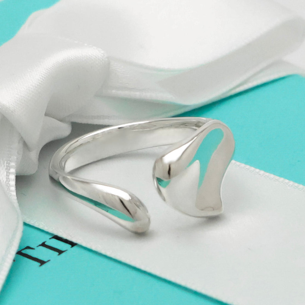 Tiffany & Co. Peretti Full Heart Ring  Sterling Silver 925