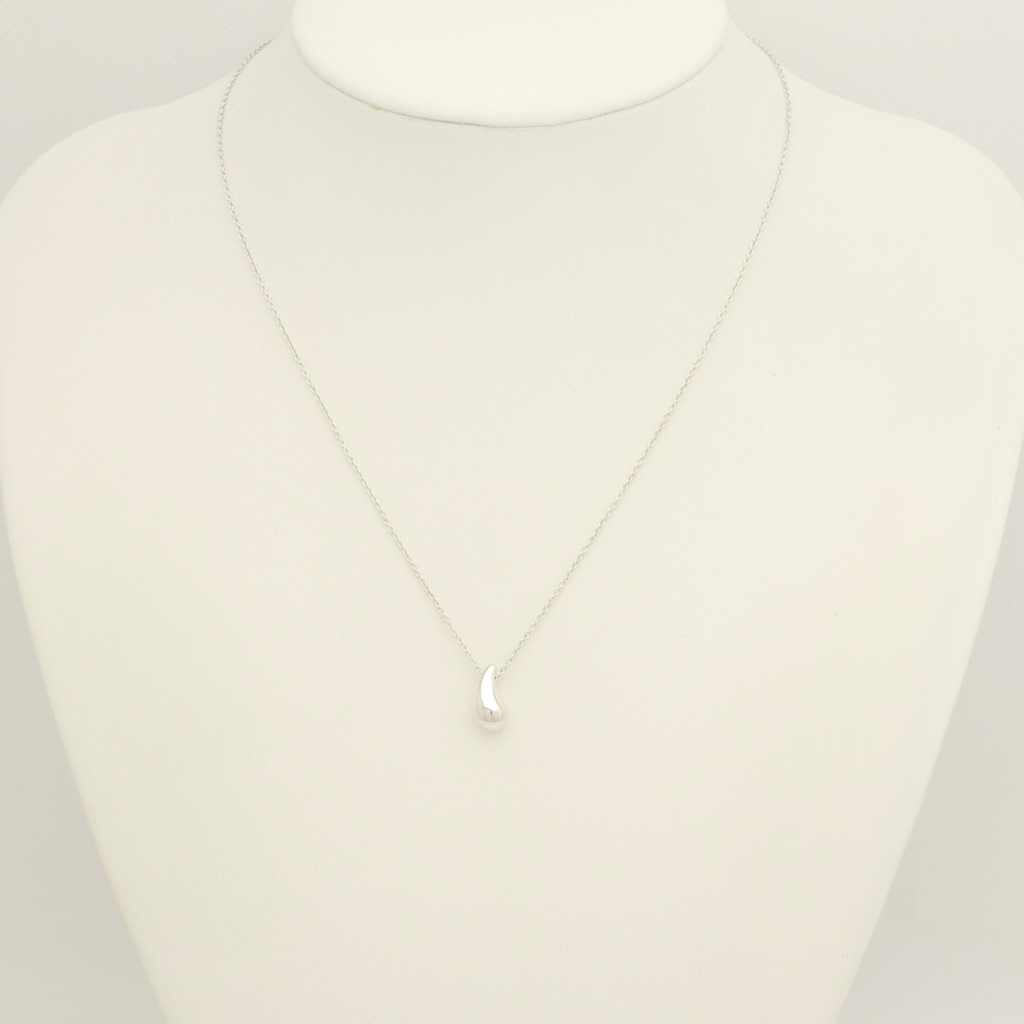TIFFANY&Co.  ティアドロップ エルサペレッティ ネックレス AG925