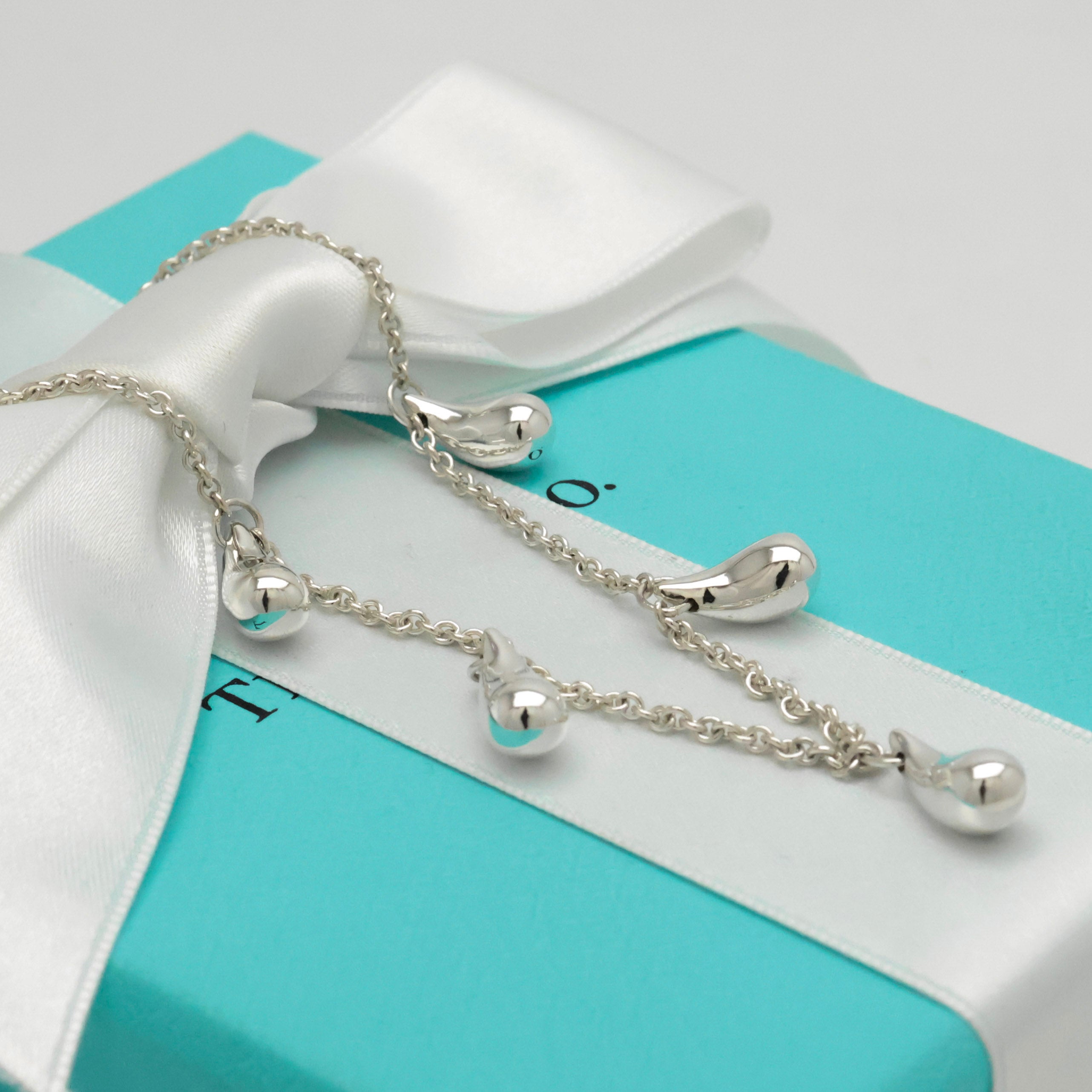 Tiffany & Co. Peretti Five 5 Teardrop Bracelet Sterling Silver 925