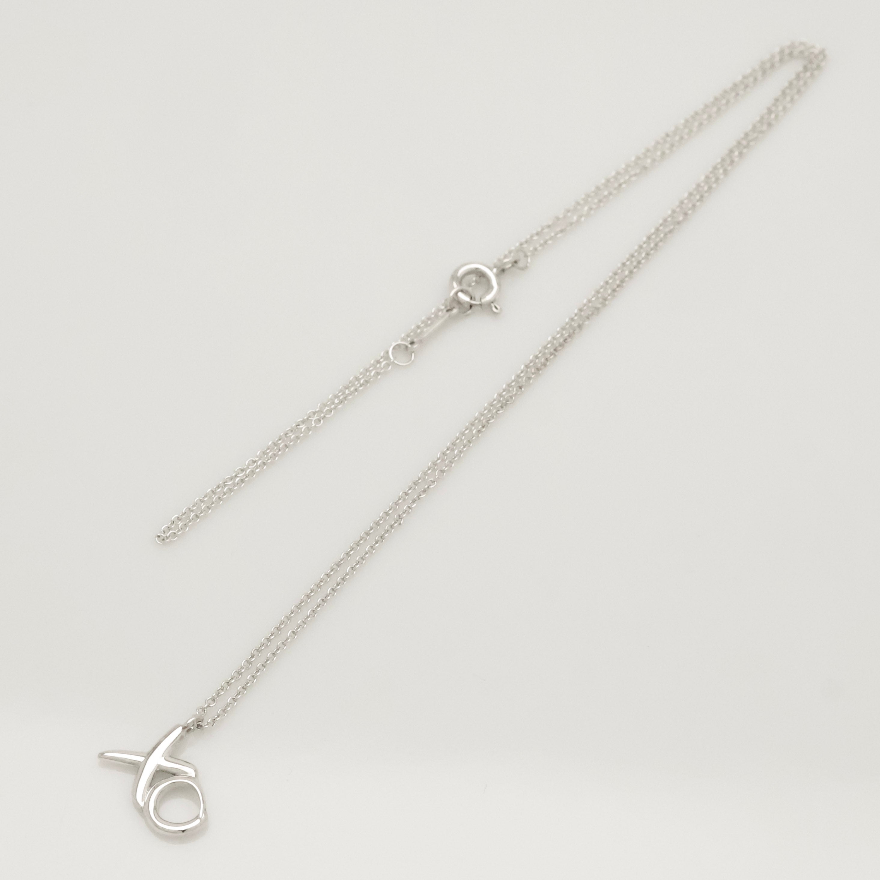 Tiffany & Co. Picasso Love & Kiss XO Necklace Sterling Silver 925