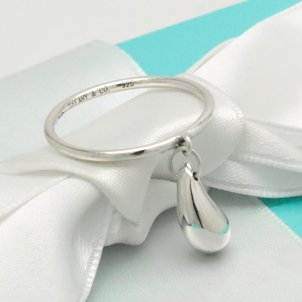 TIFFANY&Co. ティアドロップ エルサペレッティ ドロップ リング 8 号 AG925