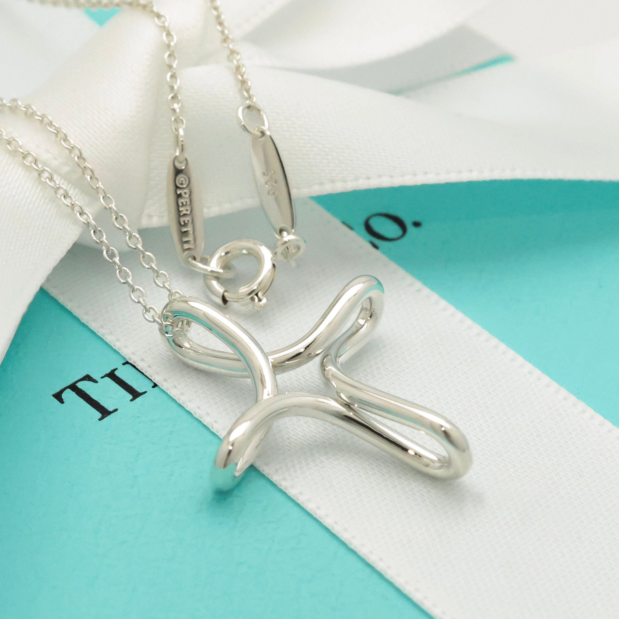  Tiffany & Co. Infinity Cross Necklace Pendant  Sterling Silver 925 