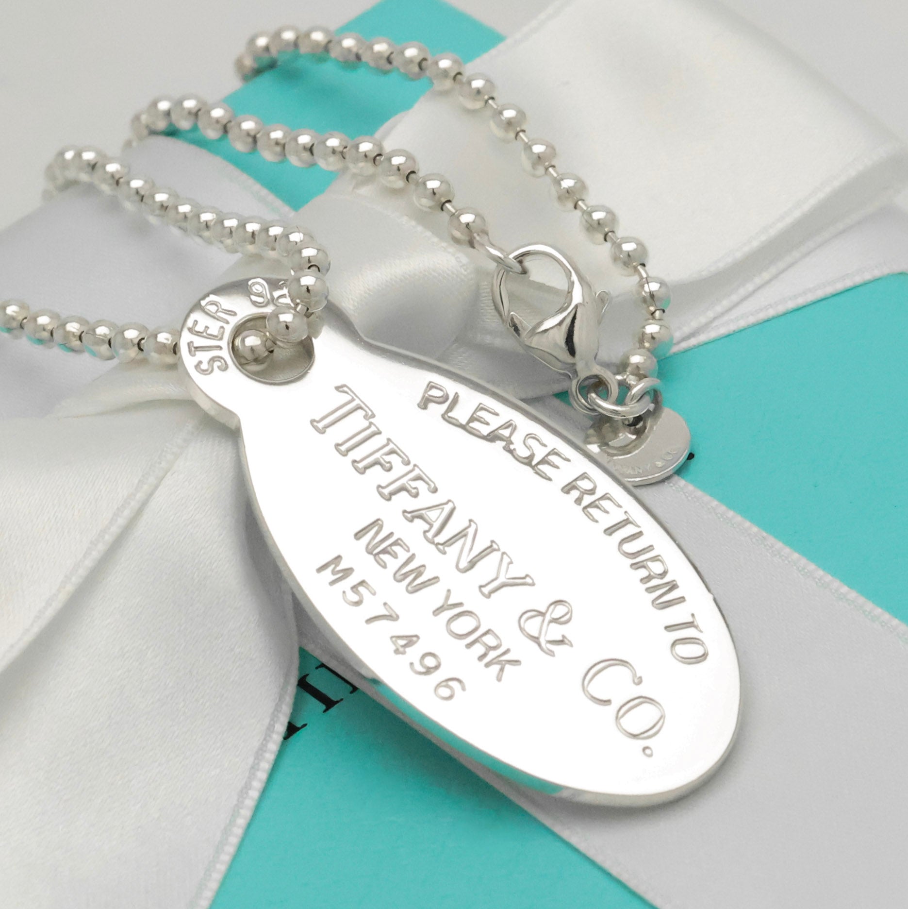TIFFANY&Co.リターントゥ ティファニー オーバル タグ ボール チェーン ネックレス AG925