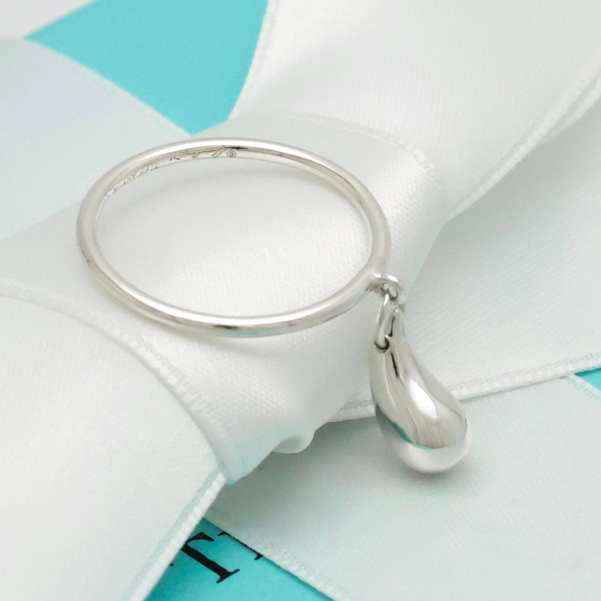 Tiffany & Co. Teardrop Dangle Ring Size  5.5 Sterling Silver 925 