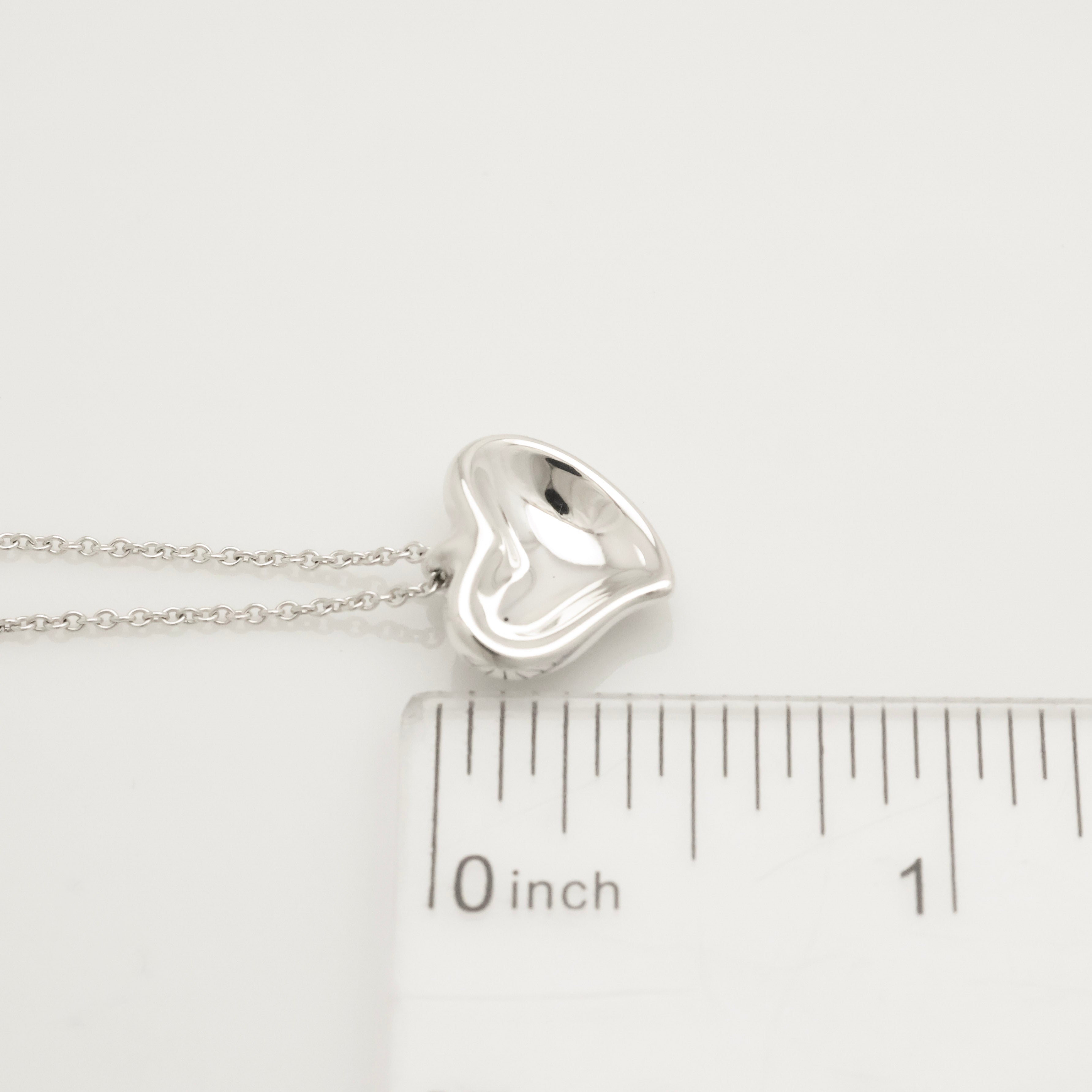 Tiffany & Co. Peretti Curved Full Heart Necklace Sterling Silver 925