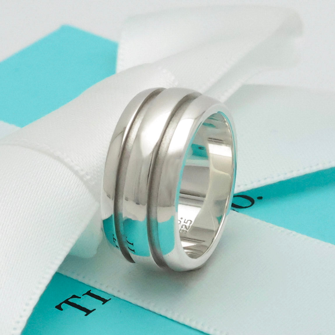 TIFFANY&Co. アトラス グルーブド ダブル ライン リング 10 号 AG925