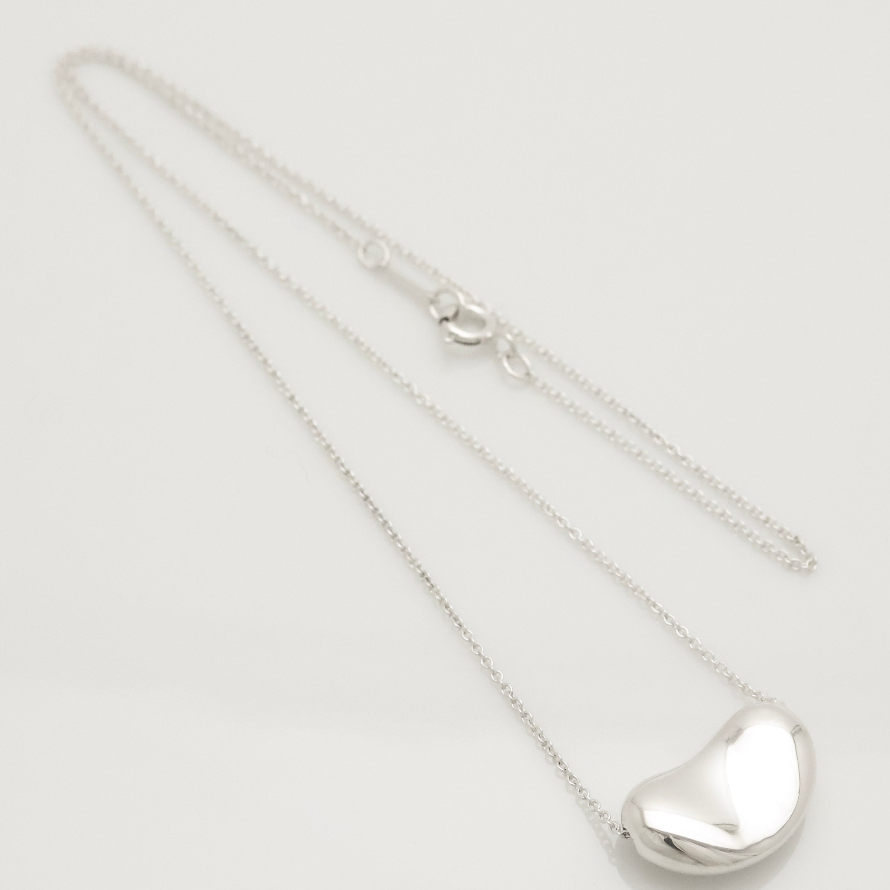  Tiffany & Co. Peretti Large  Bean Necklace  Sterling Silver 925 