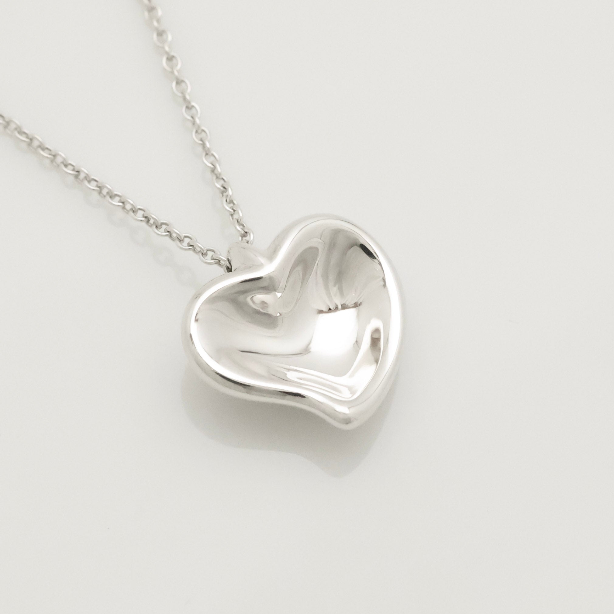 Tiffany & Co. Peretti Curved Full Heart Necklace Sterling Silver 925
