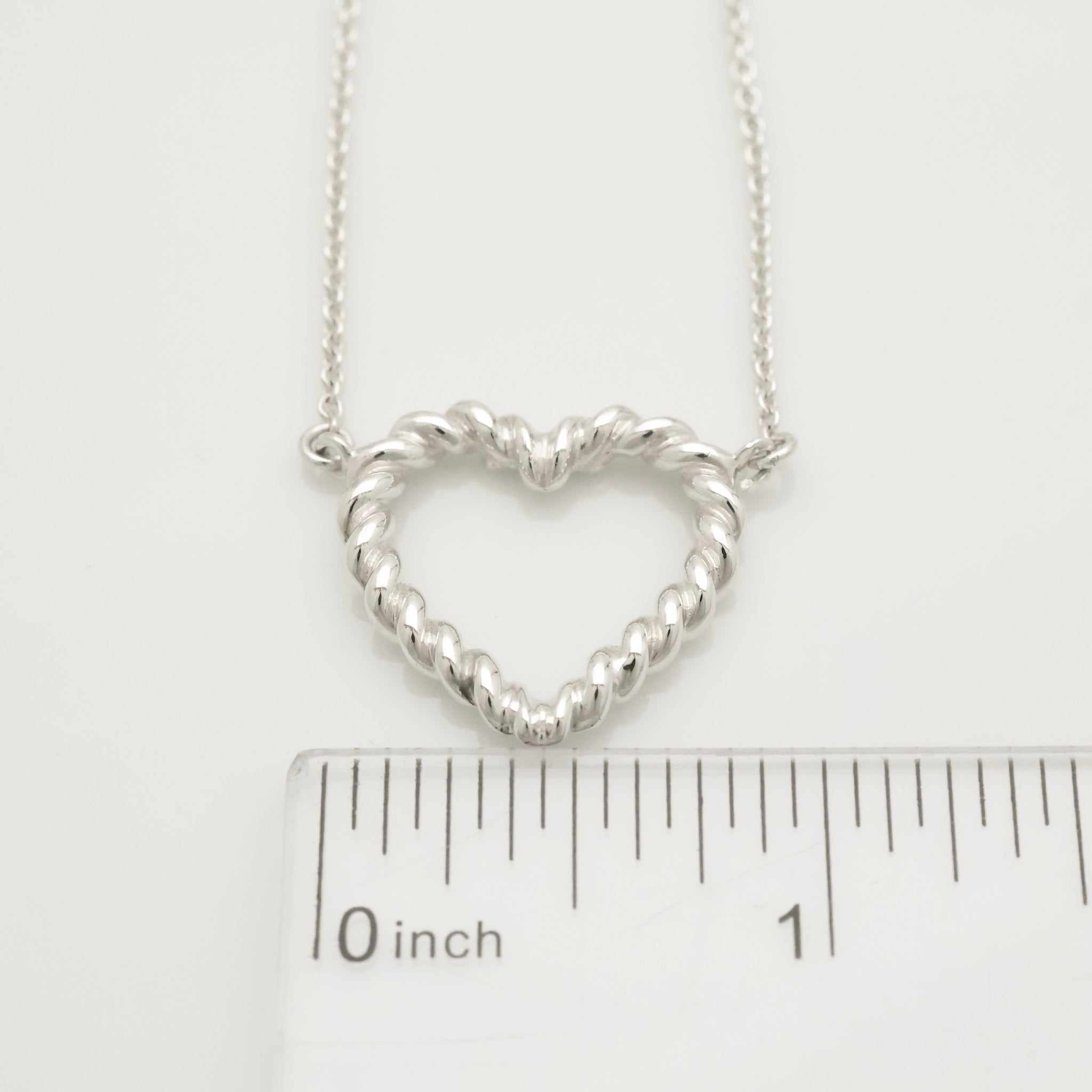 TIFFANY&Co. ツイスト ハート ネックレス AG925