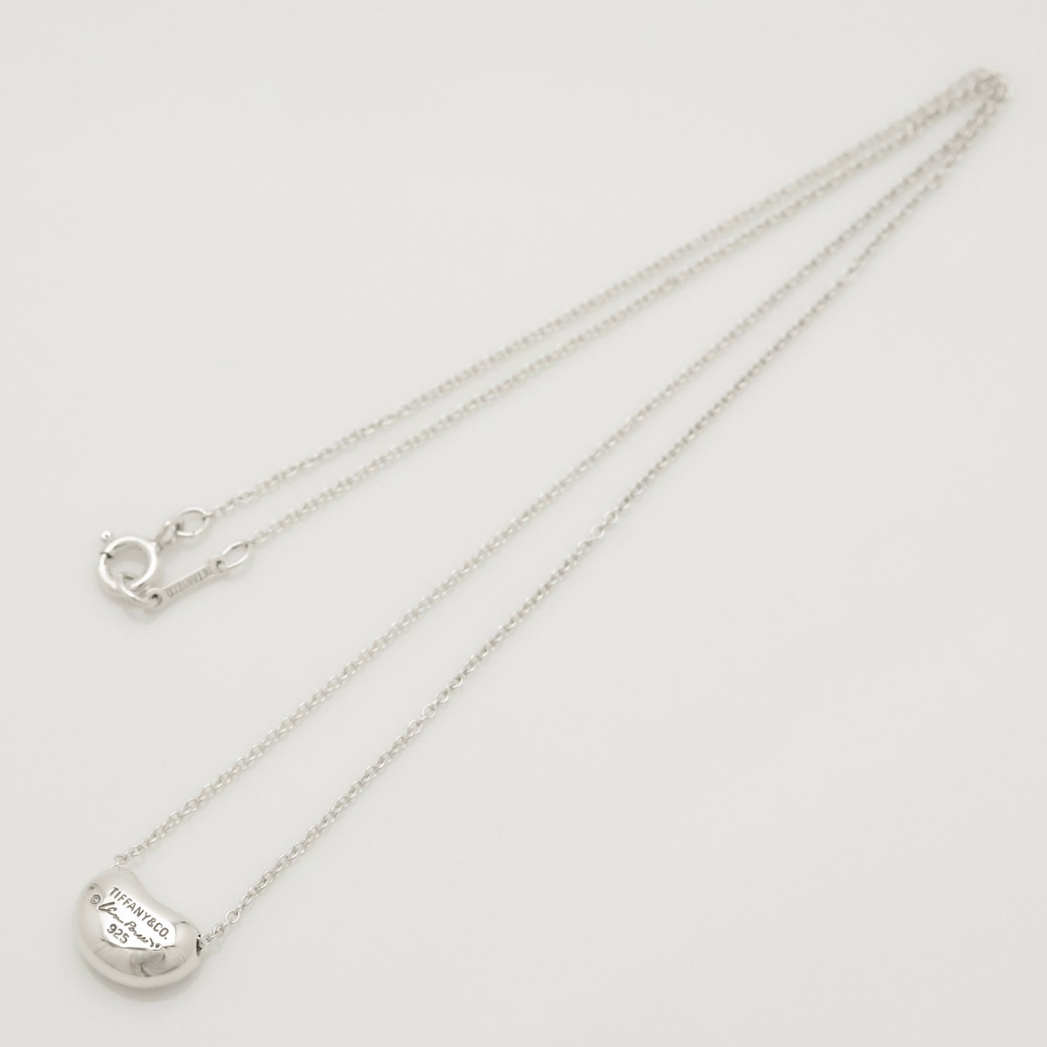  Tiffany & Co. Peretti Mini  Bean Necklace  Sterling Silver 925 