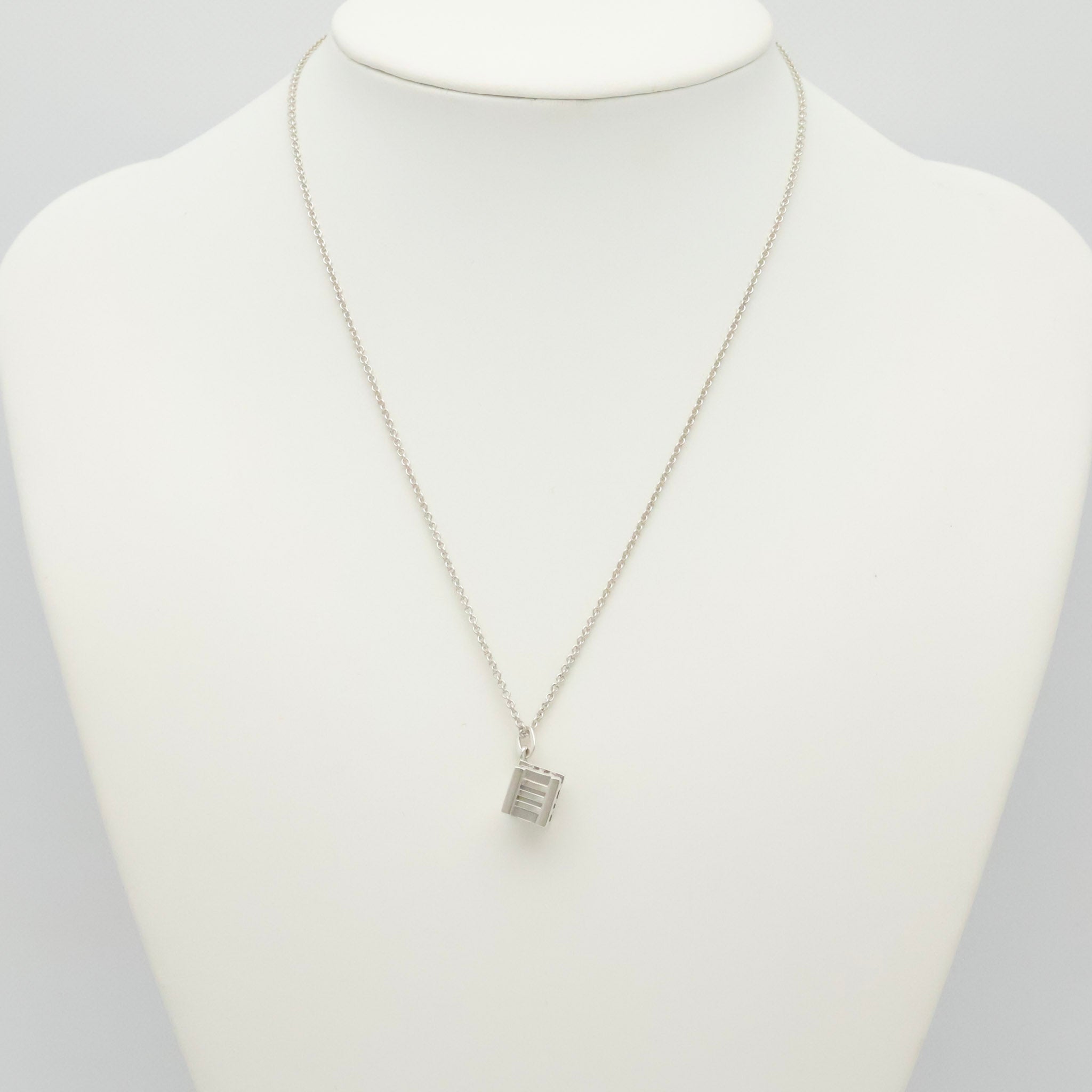  Tiffany & Co. Atlas Cube Necklace Pendant  Sterling Silver  925 