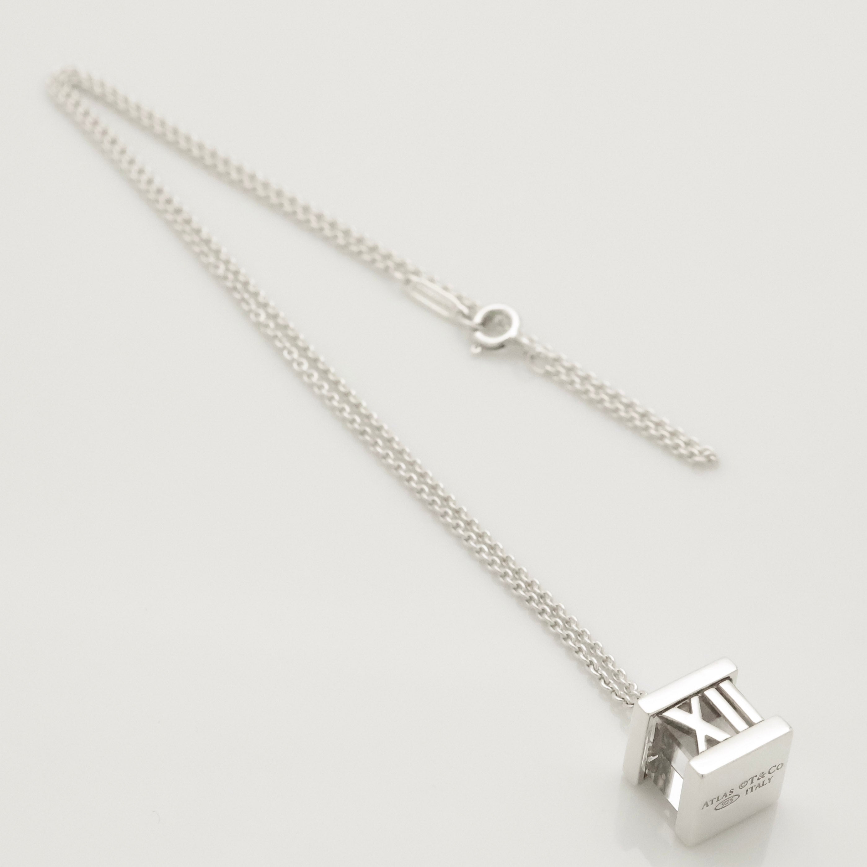 Tiffany & Co. アトラス キューブ クリスタル ネックレス AG925