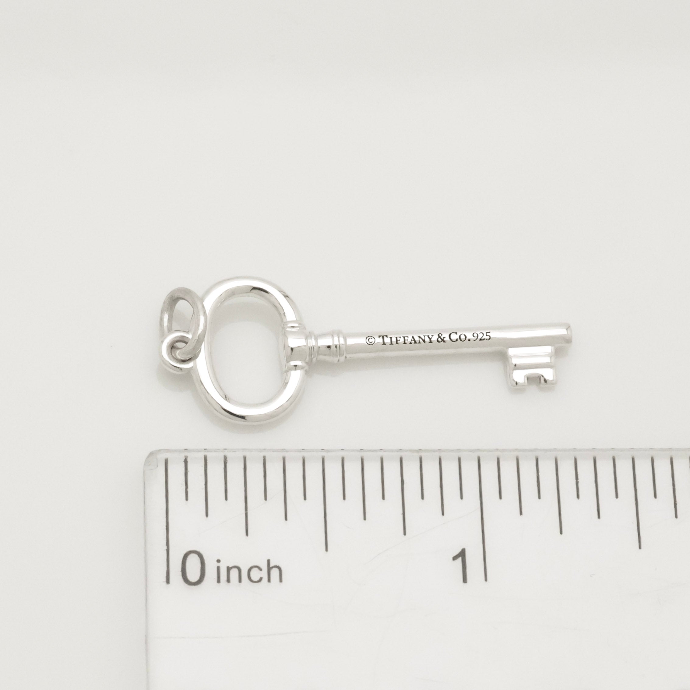 TIFFANY&Co. オーバル キー チャーム AG925