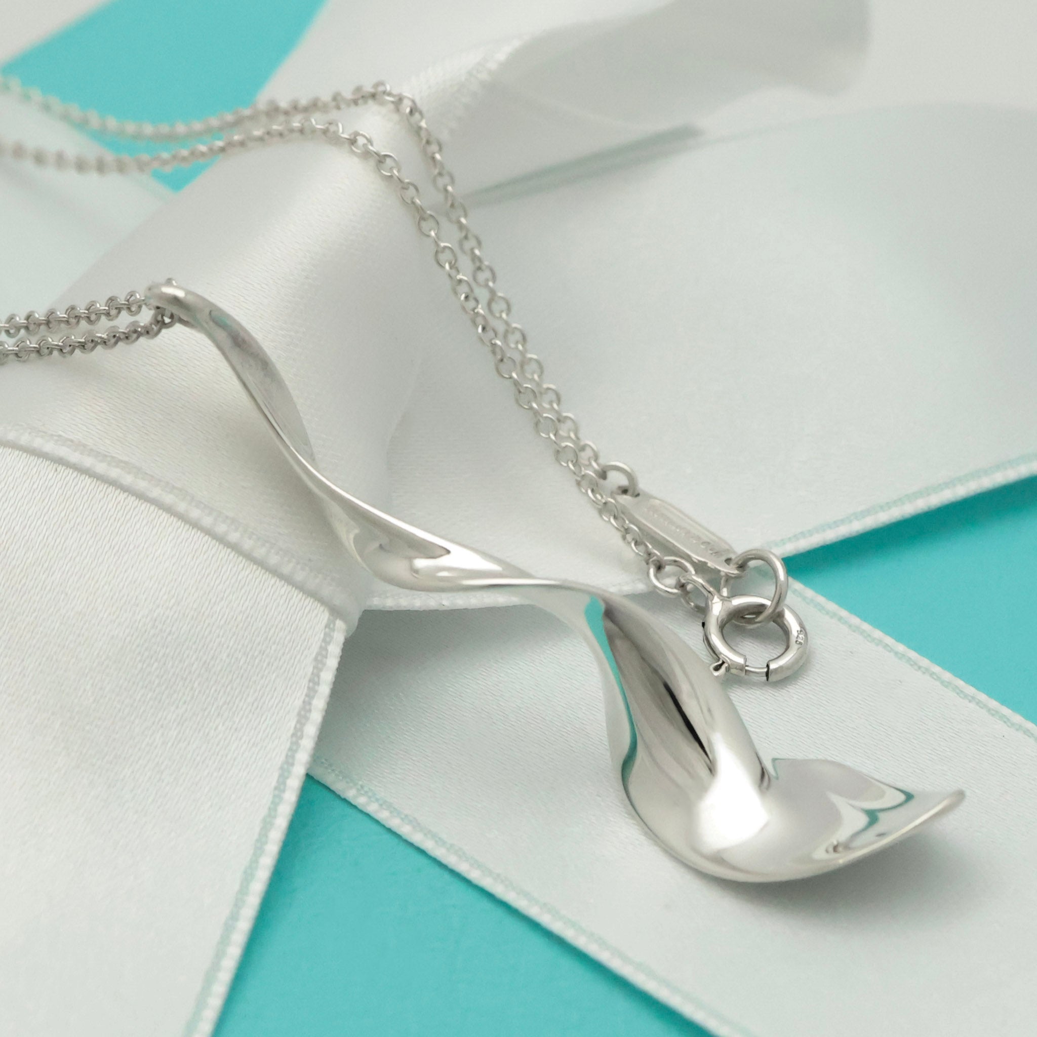 Tiffany & Co. Frank Gehry Orchid Drop Pendant Necklace Sterling Silver 925