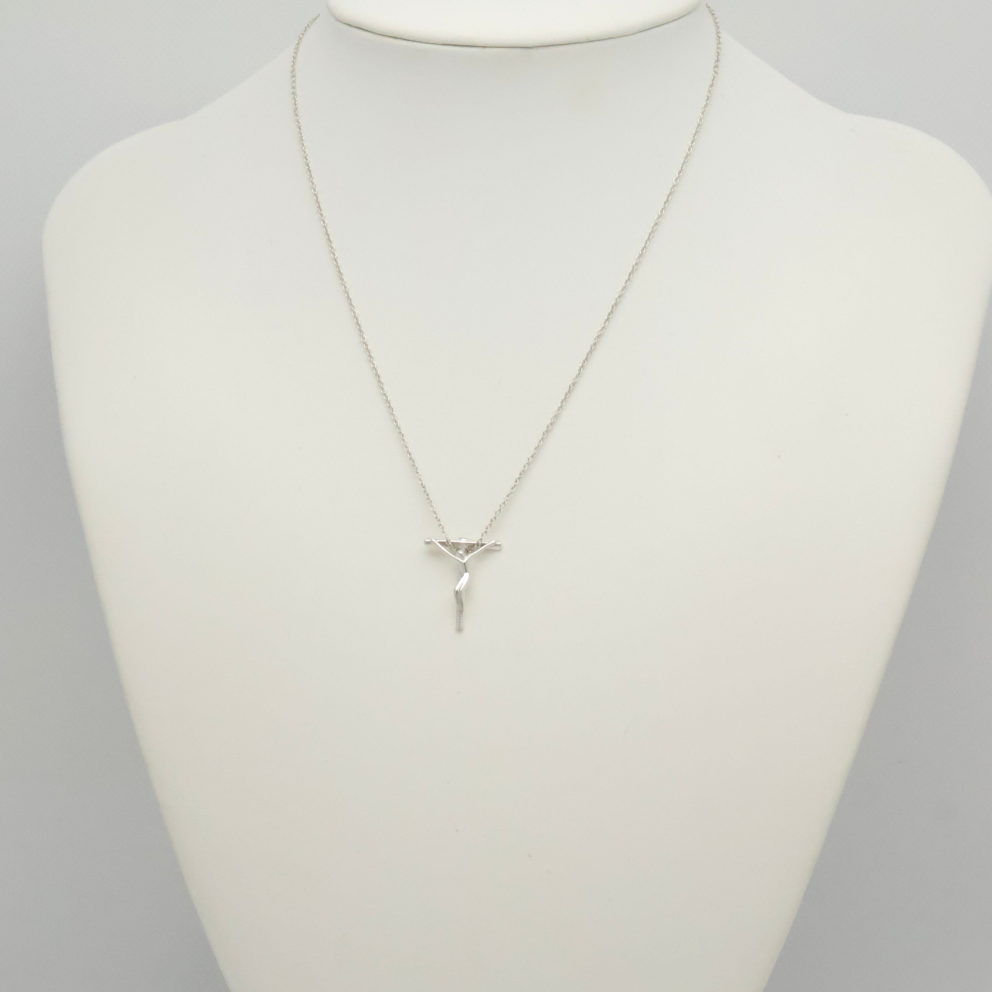 TIFFANY&Co. クルーシフィクス ロザリオ クロス ネックレス AG925