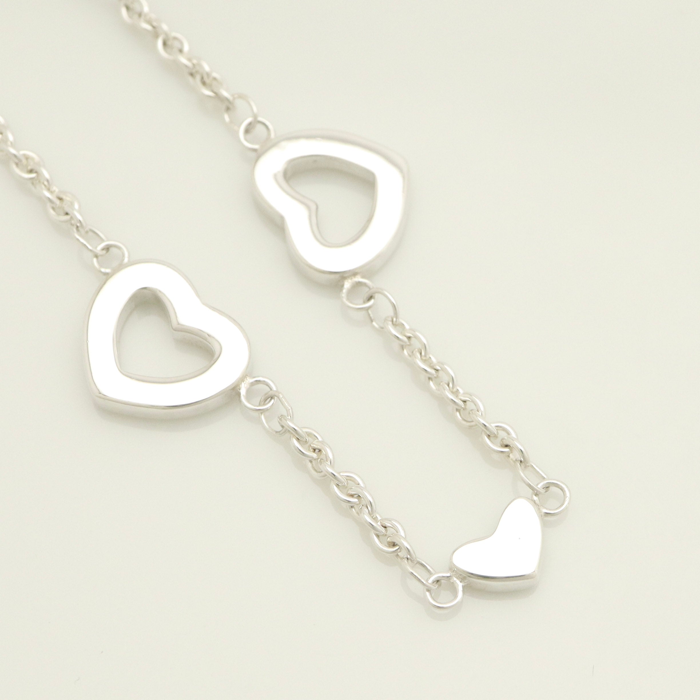 Tiffany & Co. Heart Link Lariat Toggle Bracelet Sterling Silver 925