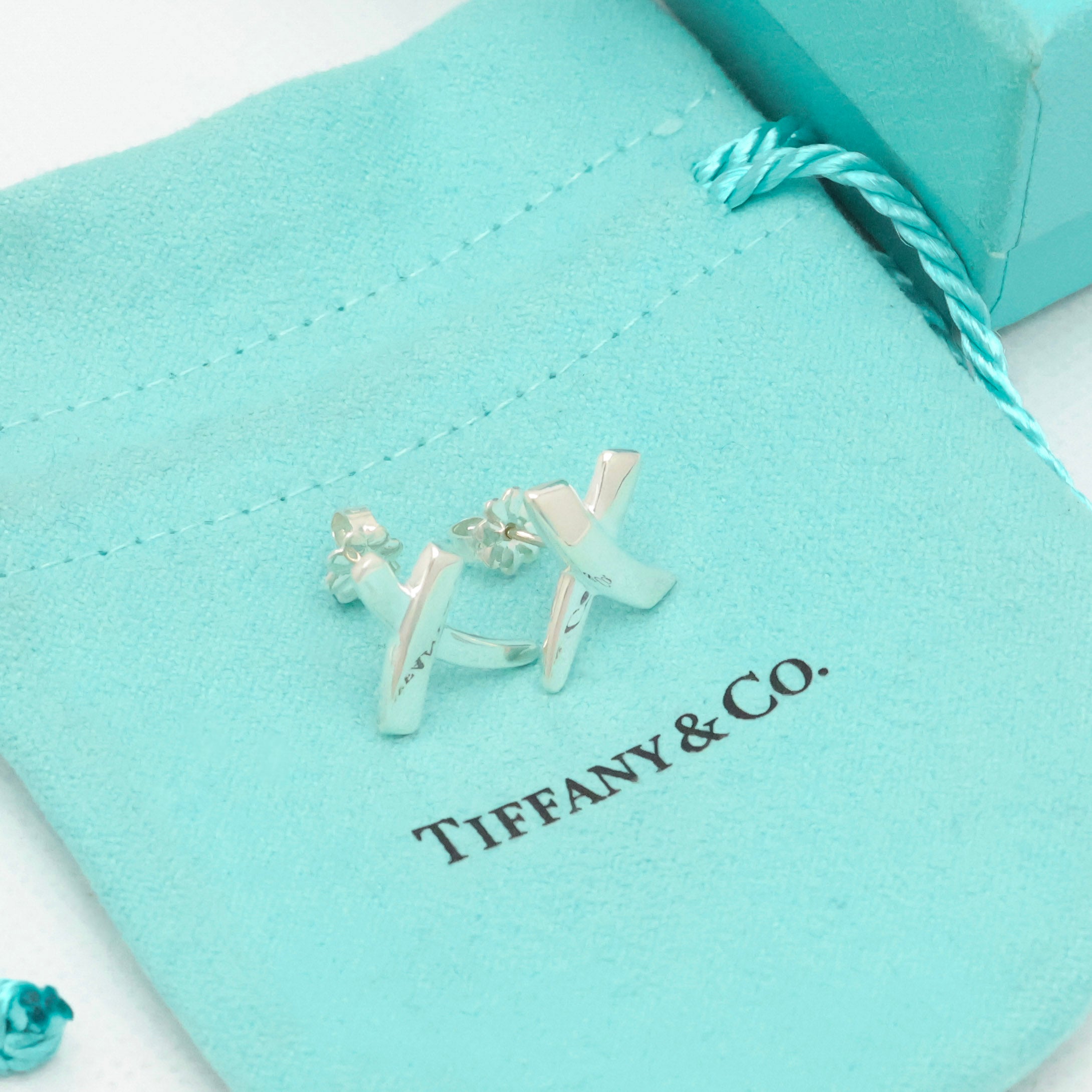 Tiffany & Co. Picasso X Kiss Cross Stud Earrings Sterling Silver 925 