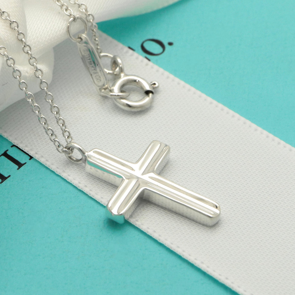  Tiffany & Co. Picasso Groove Cross Necklace Sterling Silver 925 